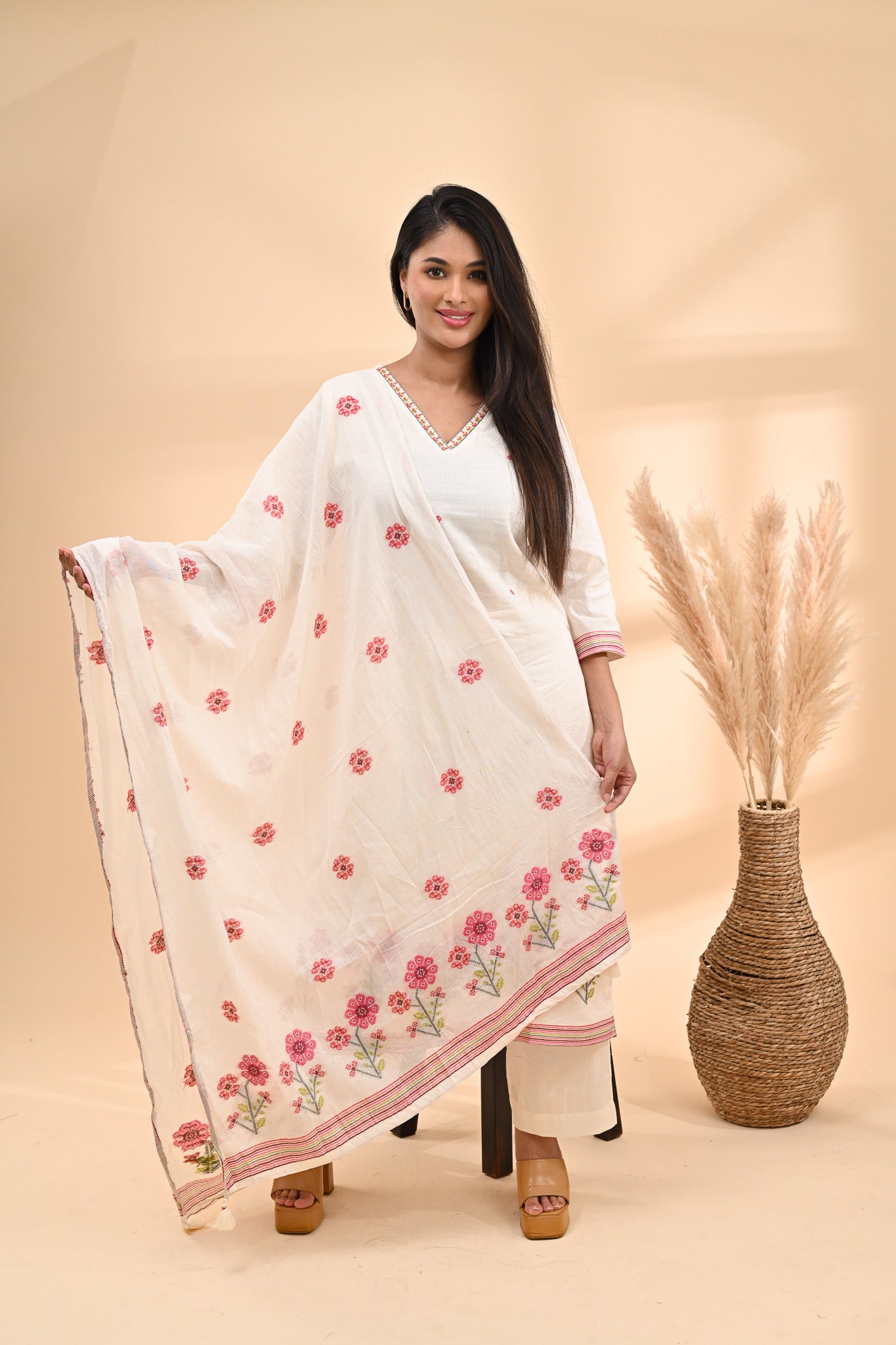 Off-white Cotton Readymade Set Sterling House