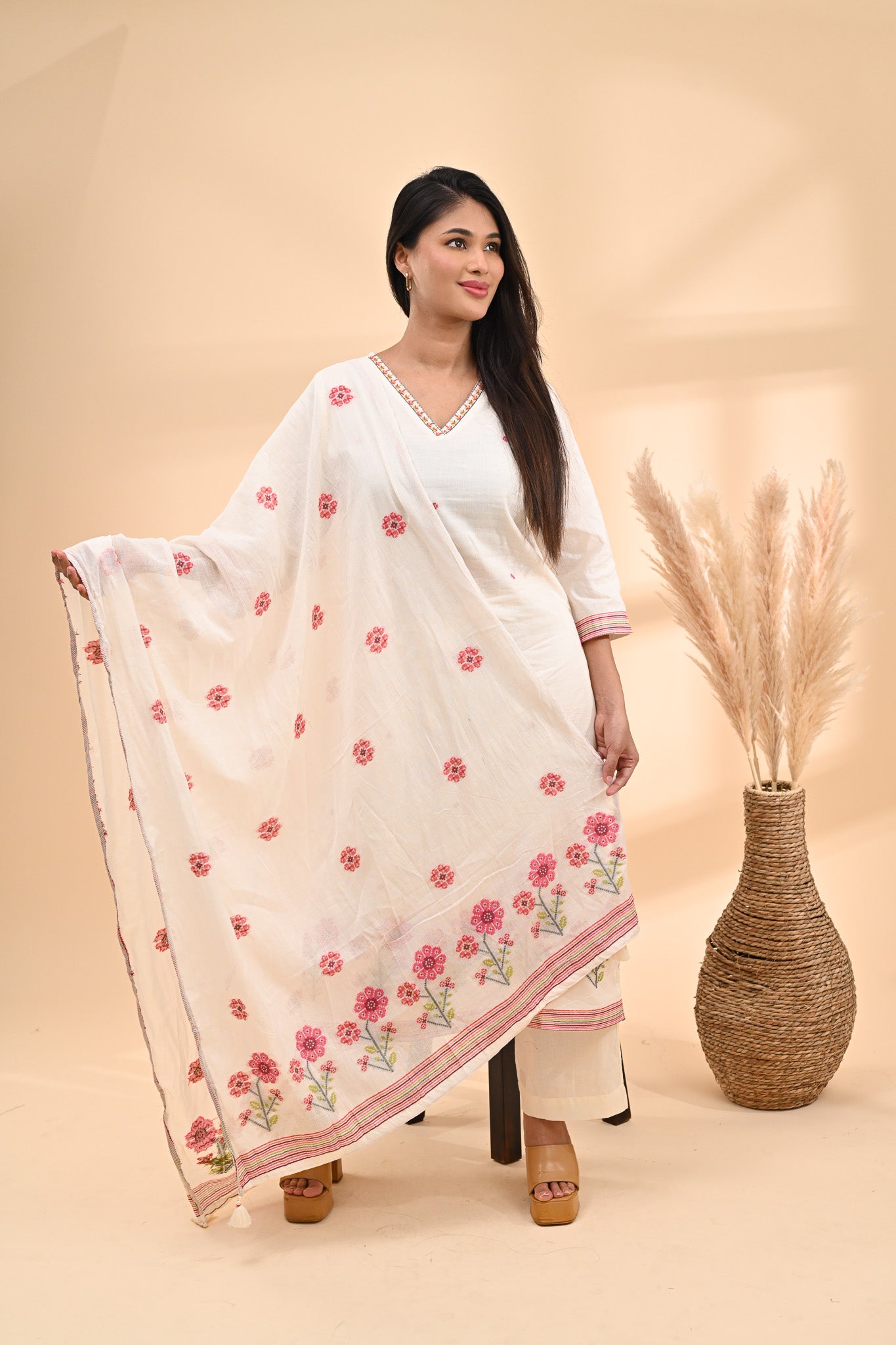 Off-white Cotton Readymade Set Sterling House