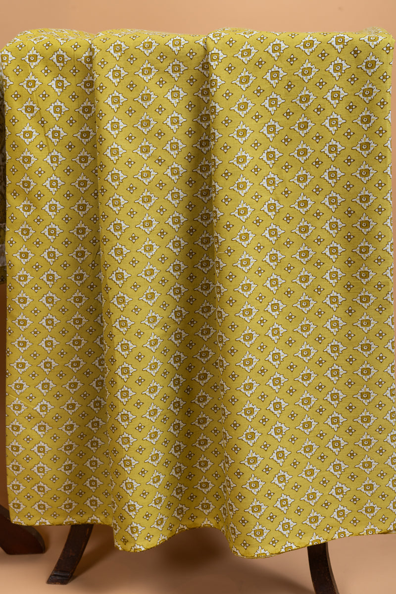 Roze Green Unstitched suit set