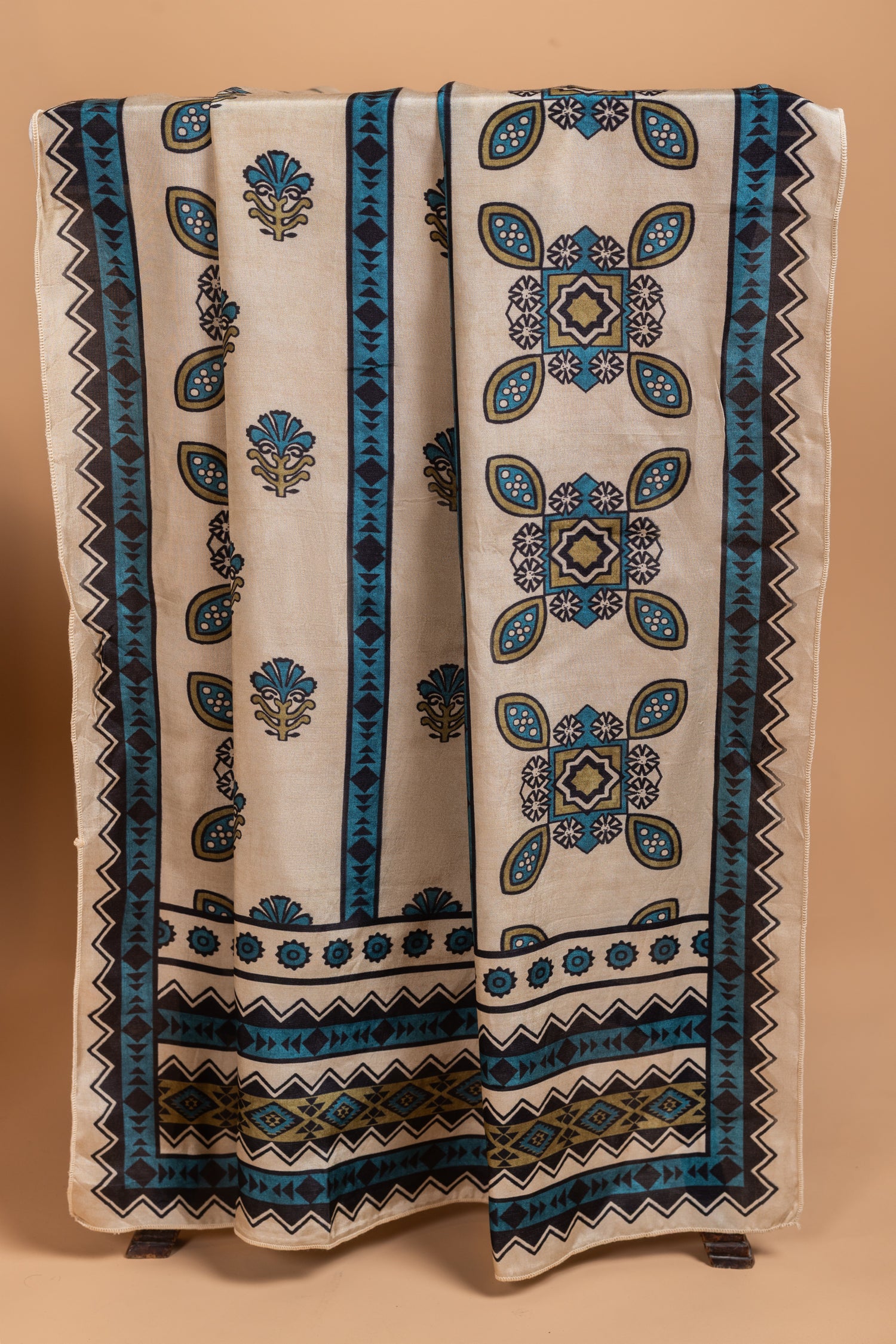 Anokhi Ivory Muslin Readymade Set