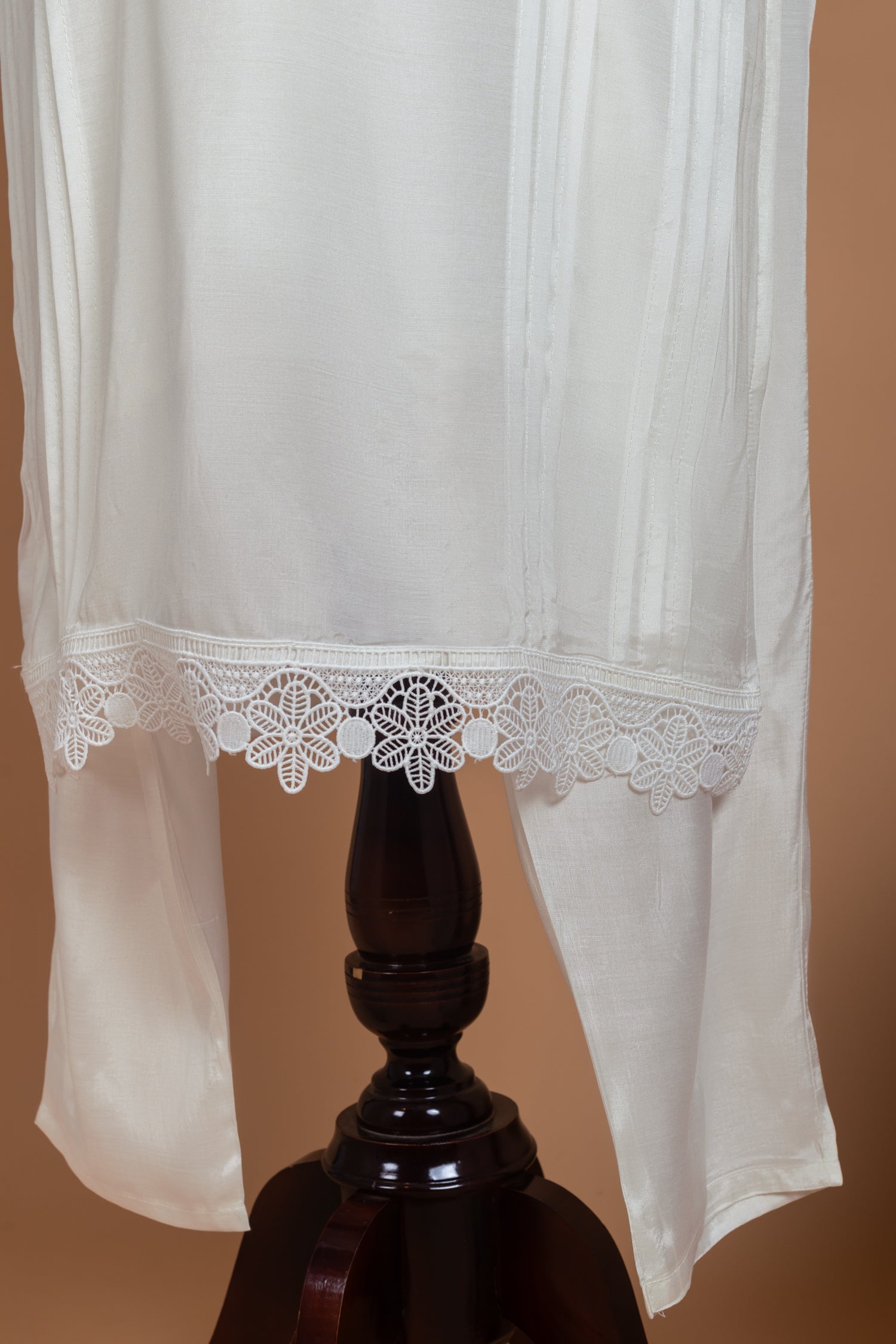 Luxe White Lace Sleeves Readymade Set