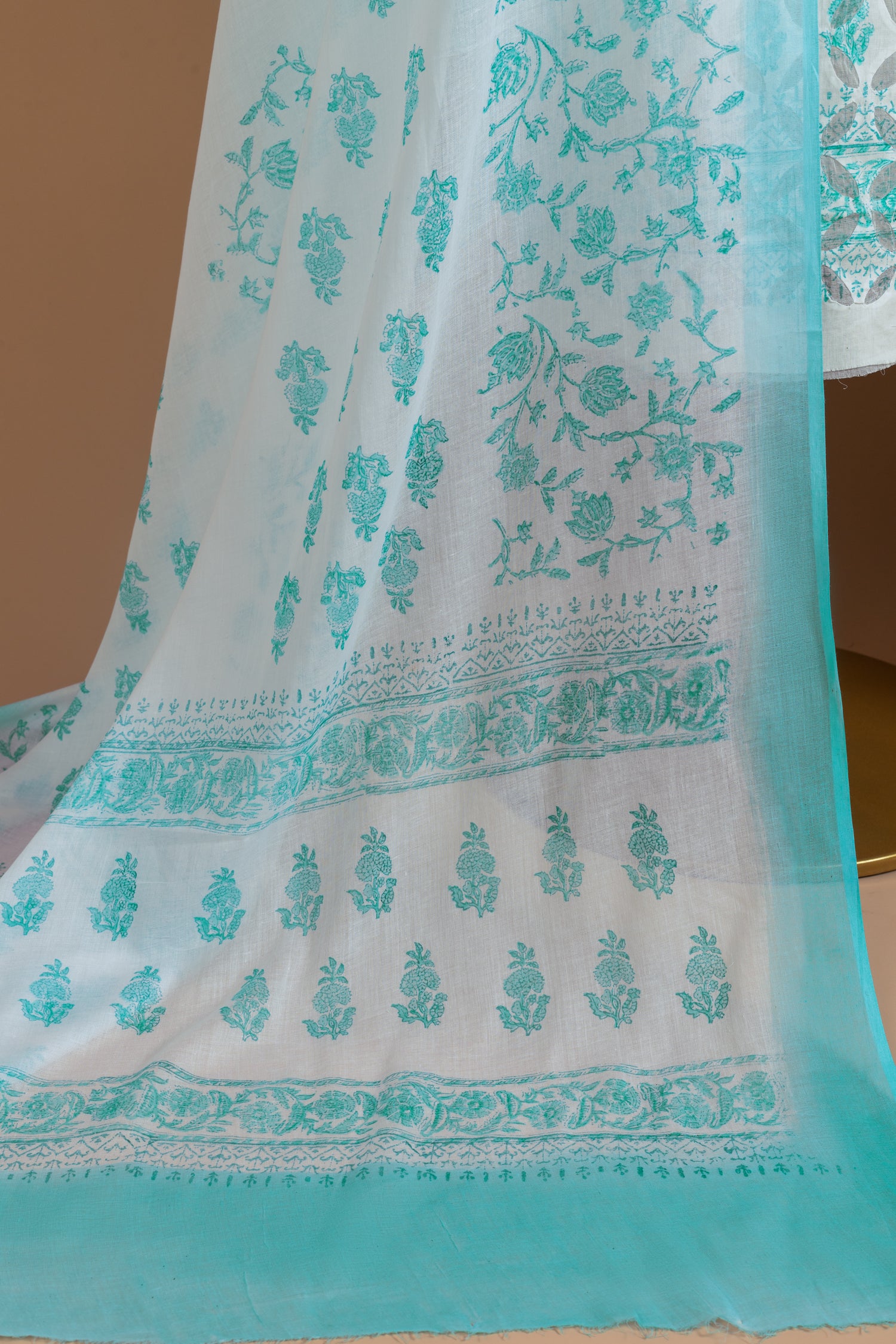 Roze Cotton Blue Unstitched Suit Set