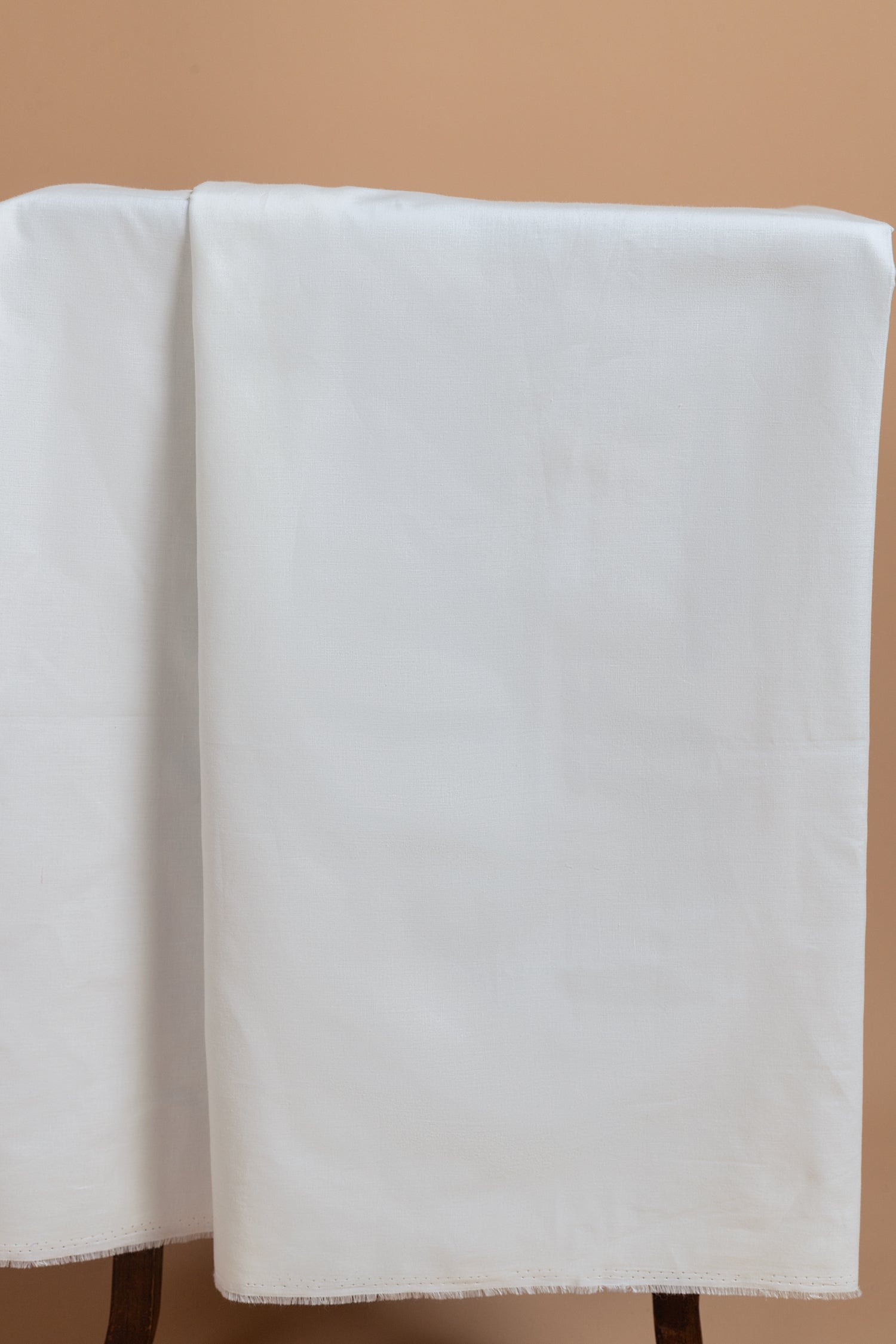 Roze Cotton White Unstitched Suit Set