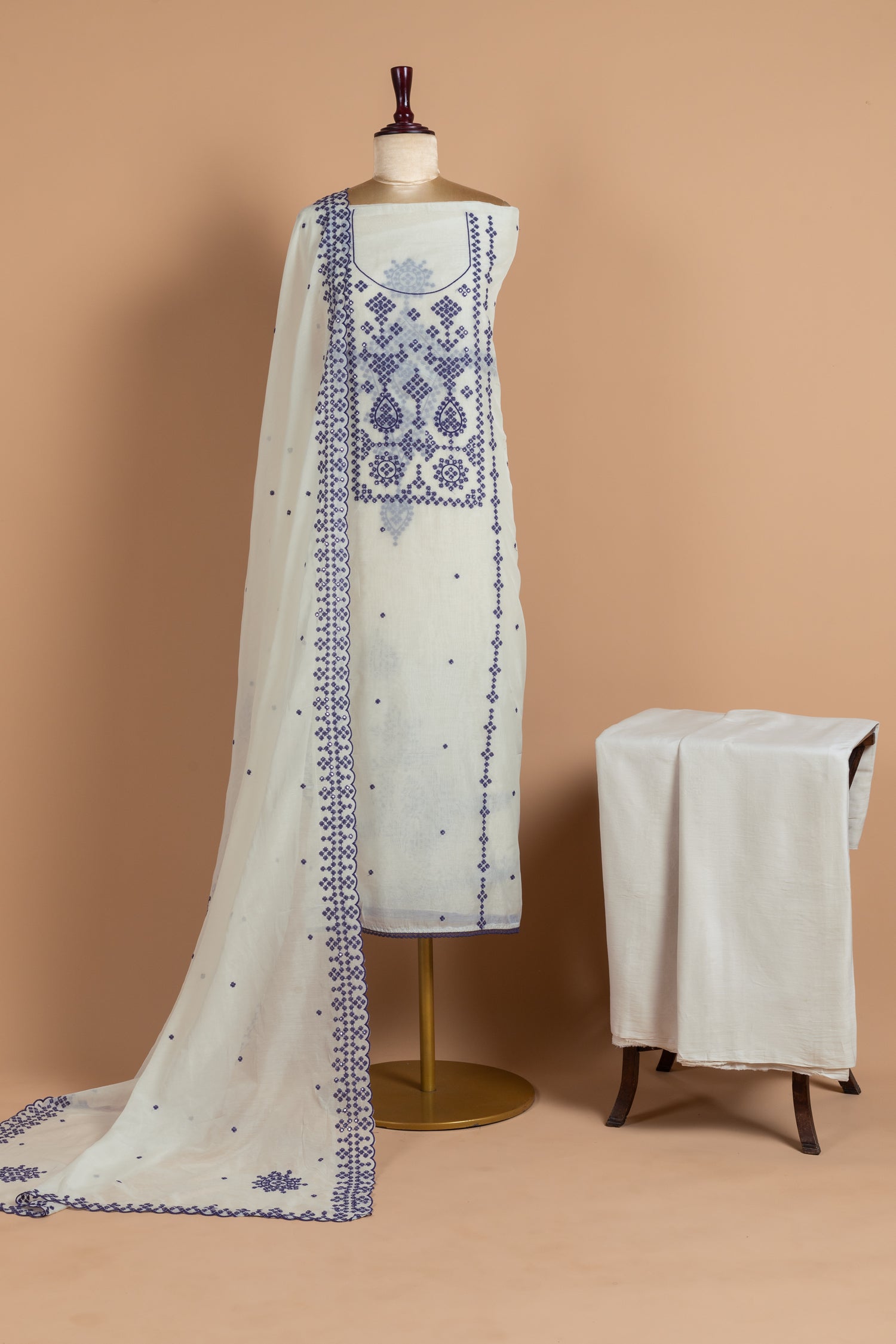 Luxe Mul Chanderi White With Blue Unstitched Suit Set