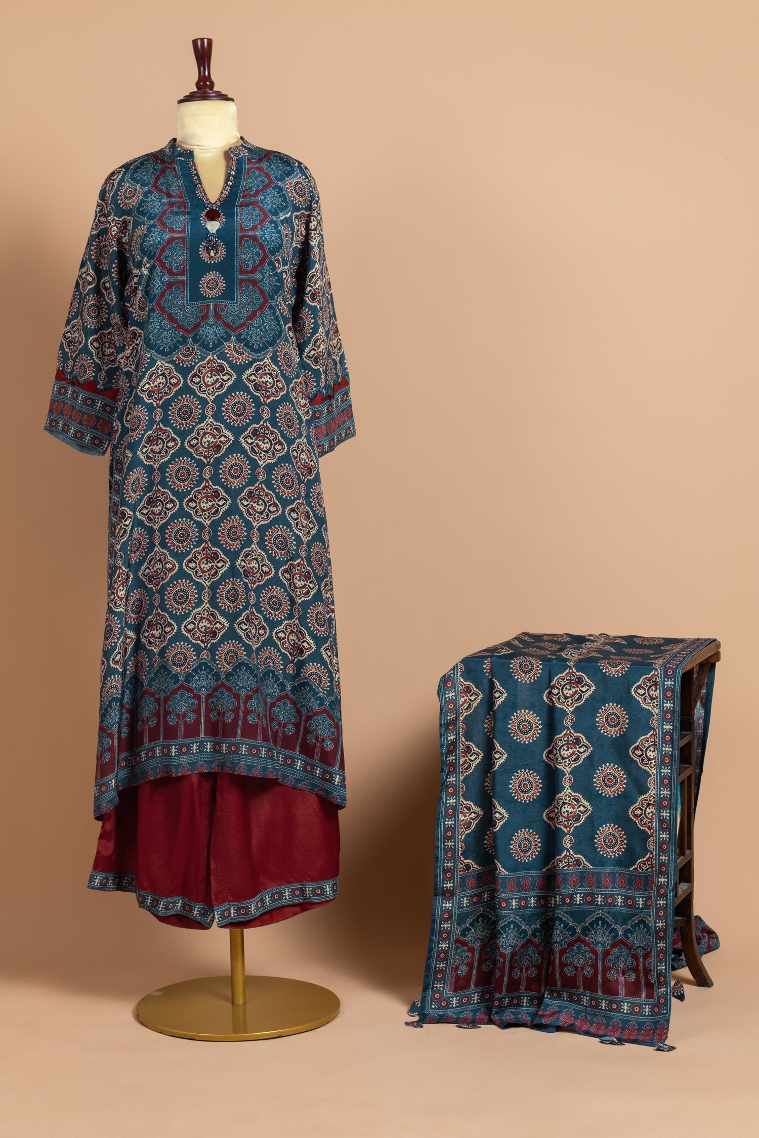 Afreen Blue Muslin Readymade Set Sterling House