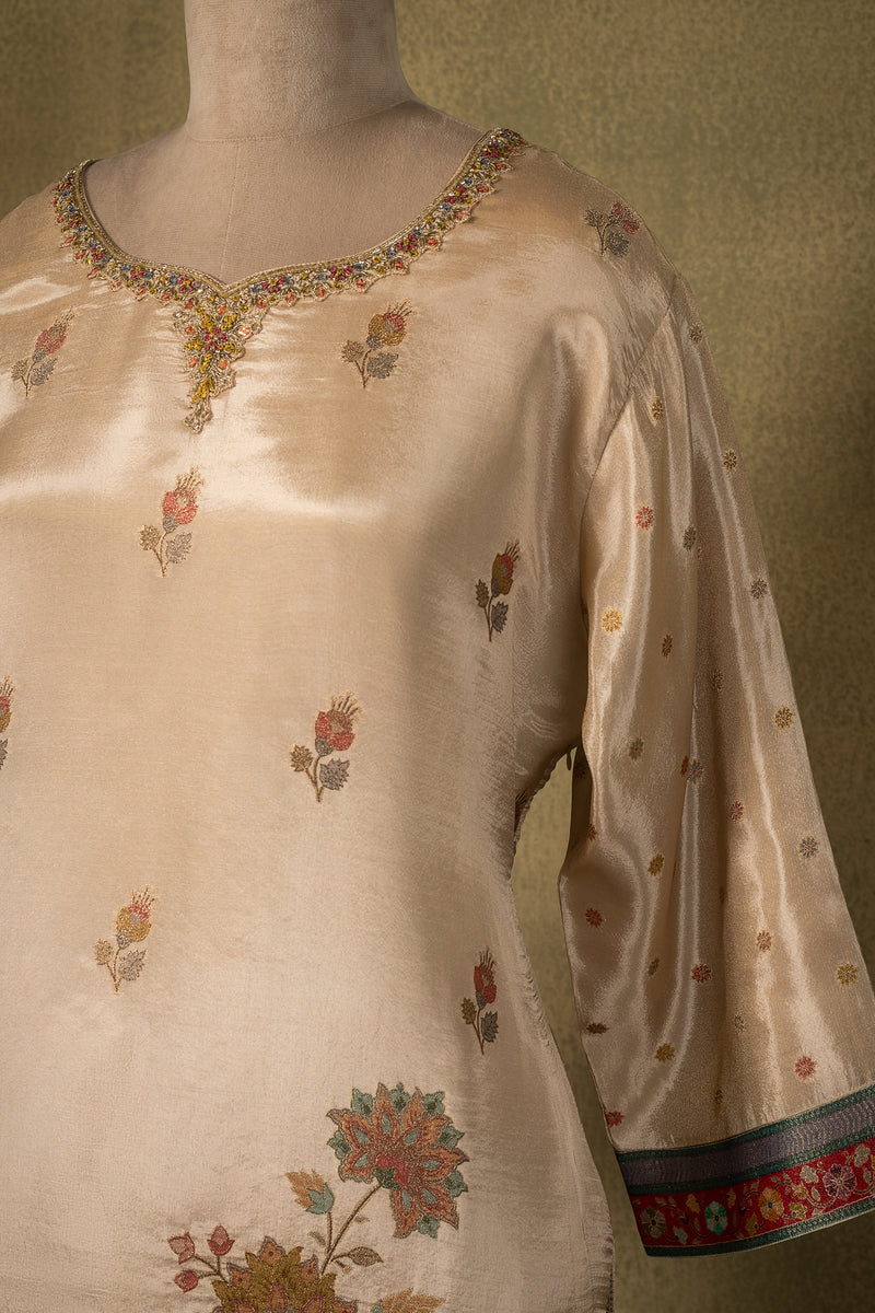 Ivory-Beige Shimmer Banarasi Blend Readymade Set