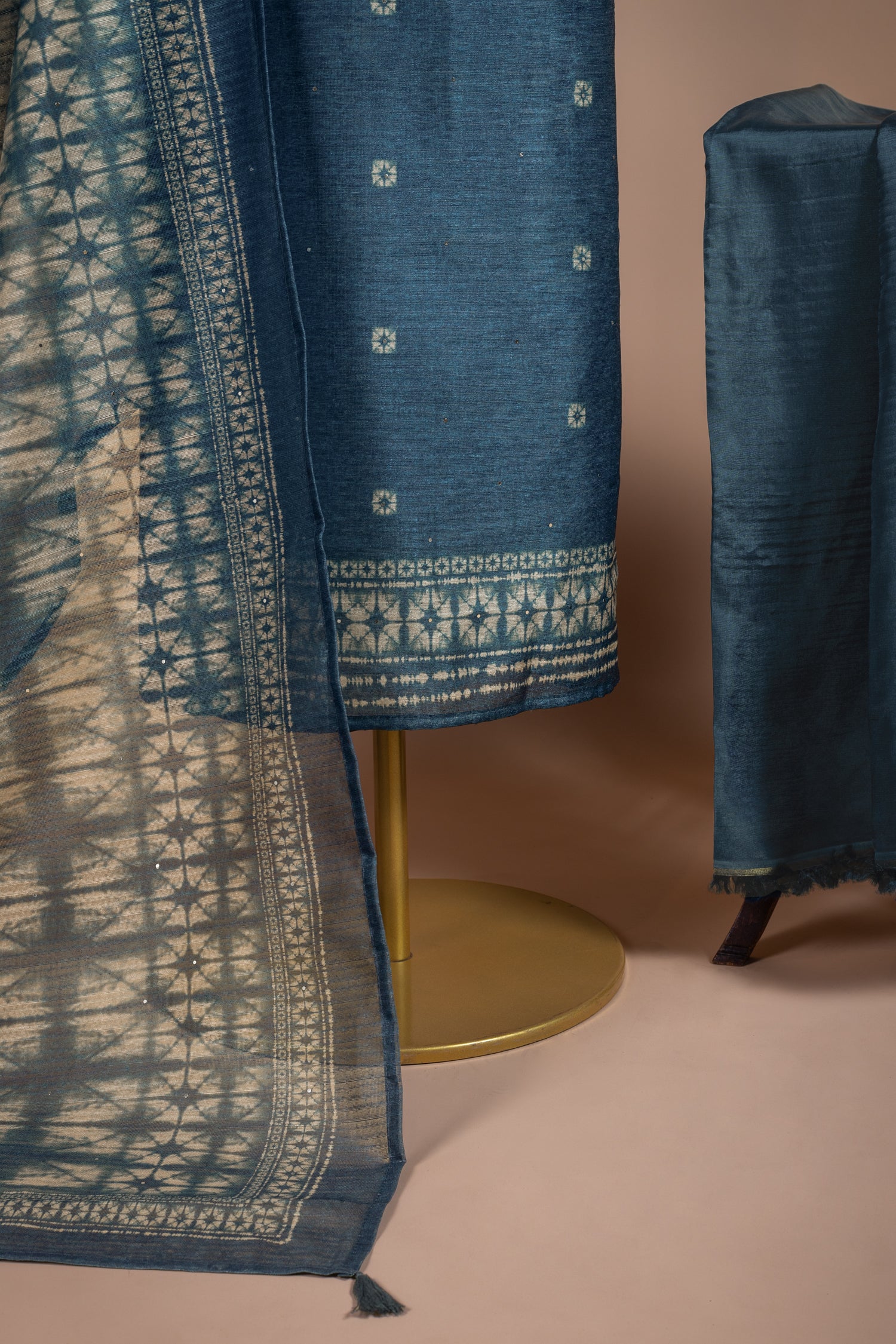 Roze Navy Blue Chanderi Silk Blend Suit Set