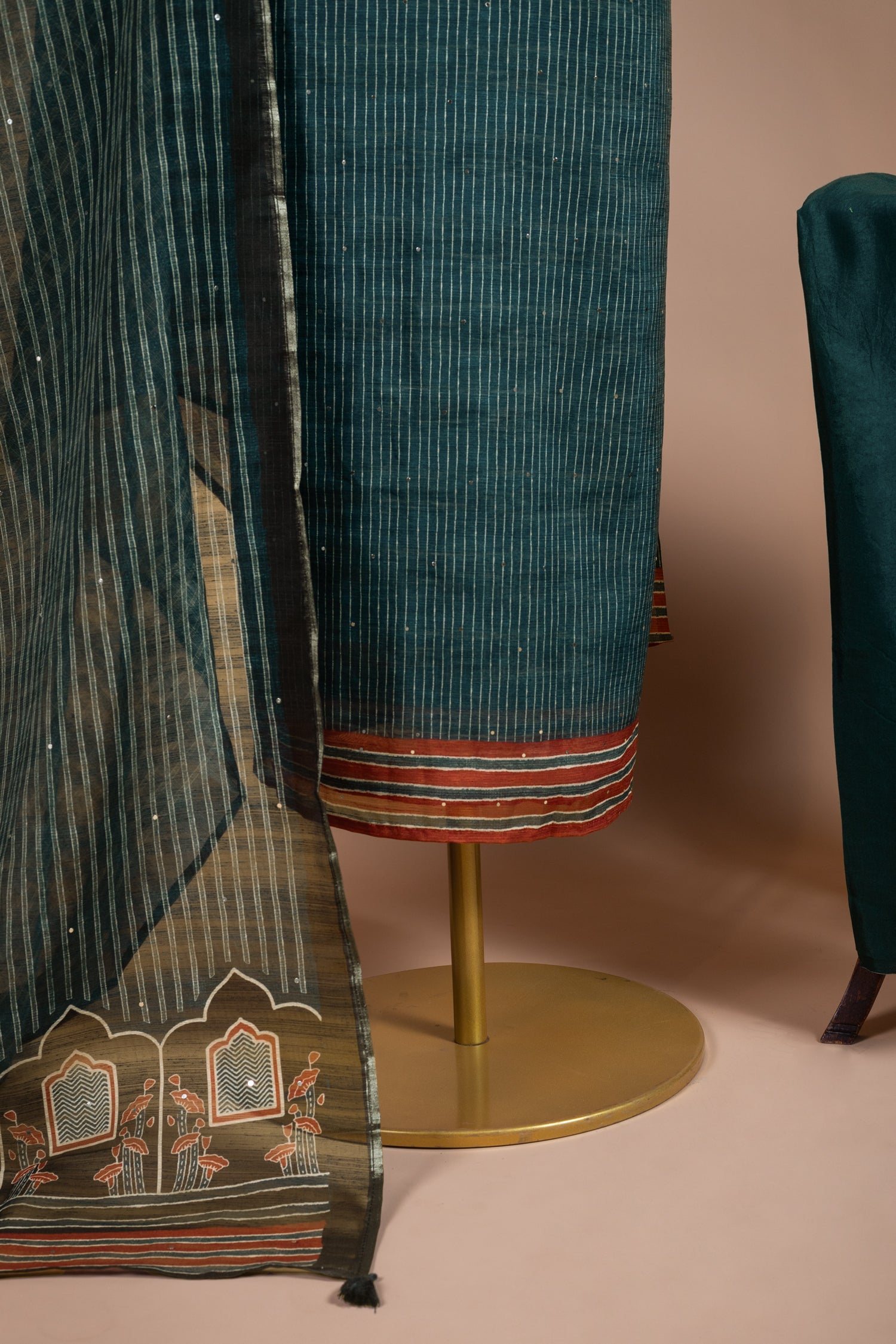 Roze Navy Blue Chanderi Silk Blend Suit Set