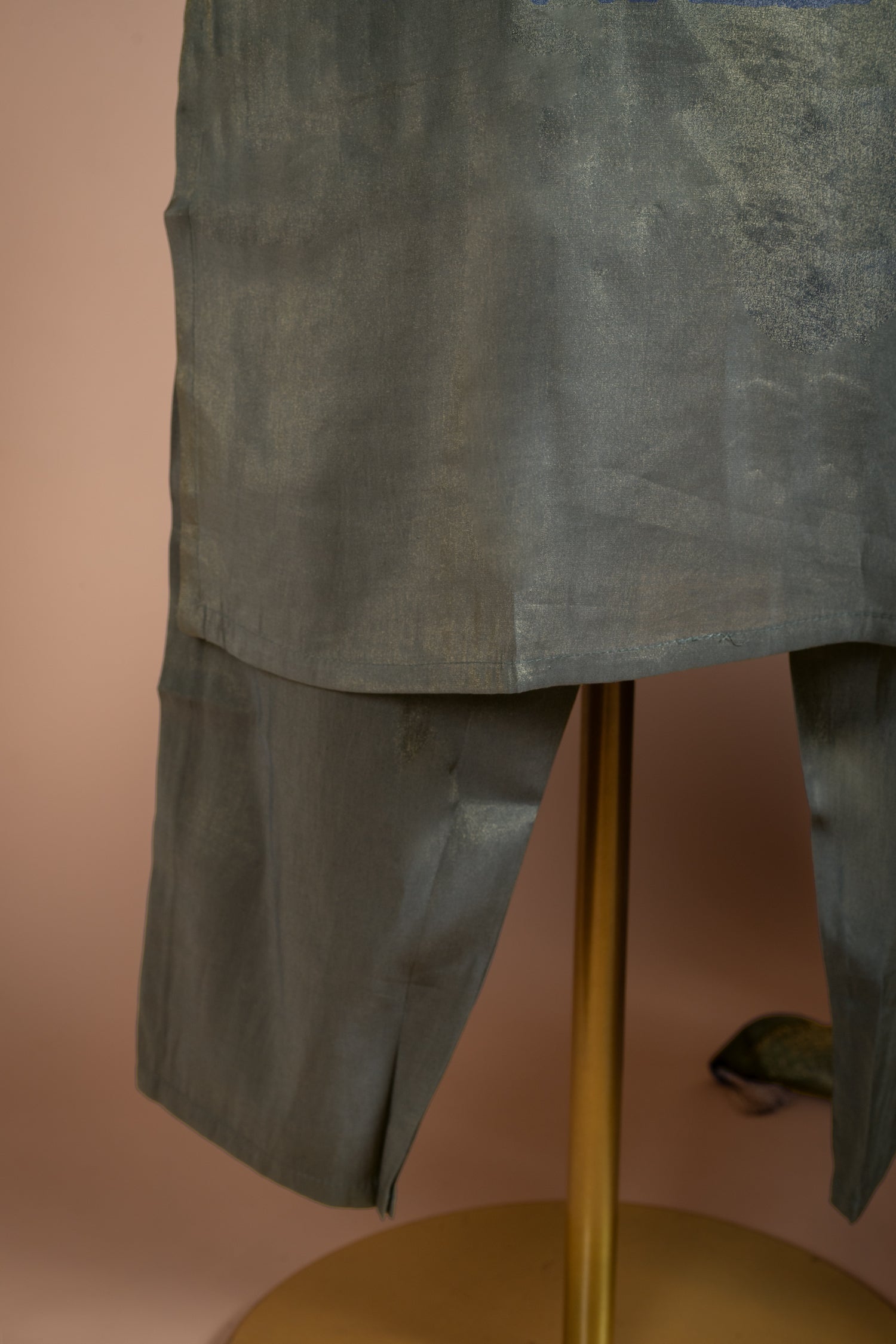 Afreen Soft Shimmer Silk Grey Readymade Suit Set