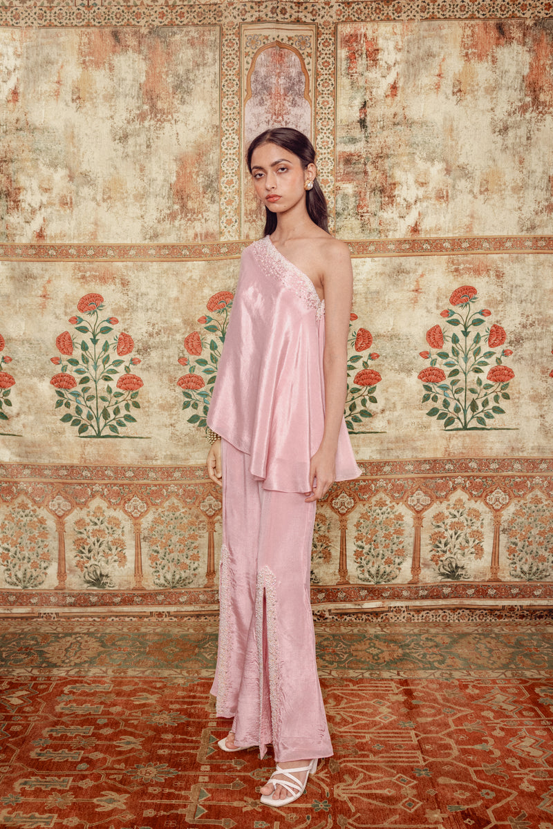 Zurain - Pink Sterling House