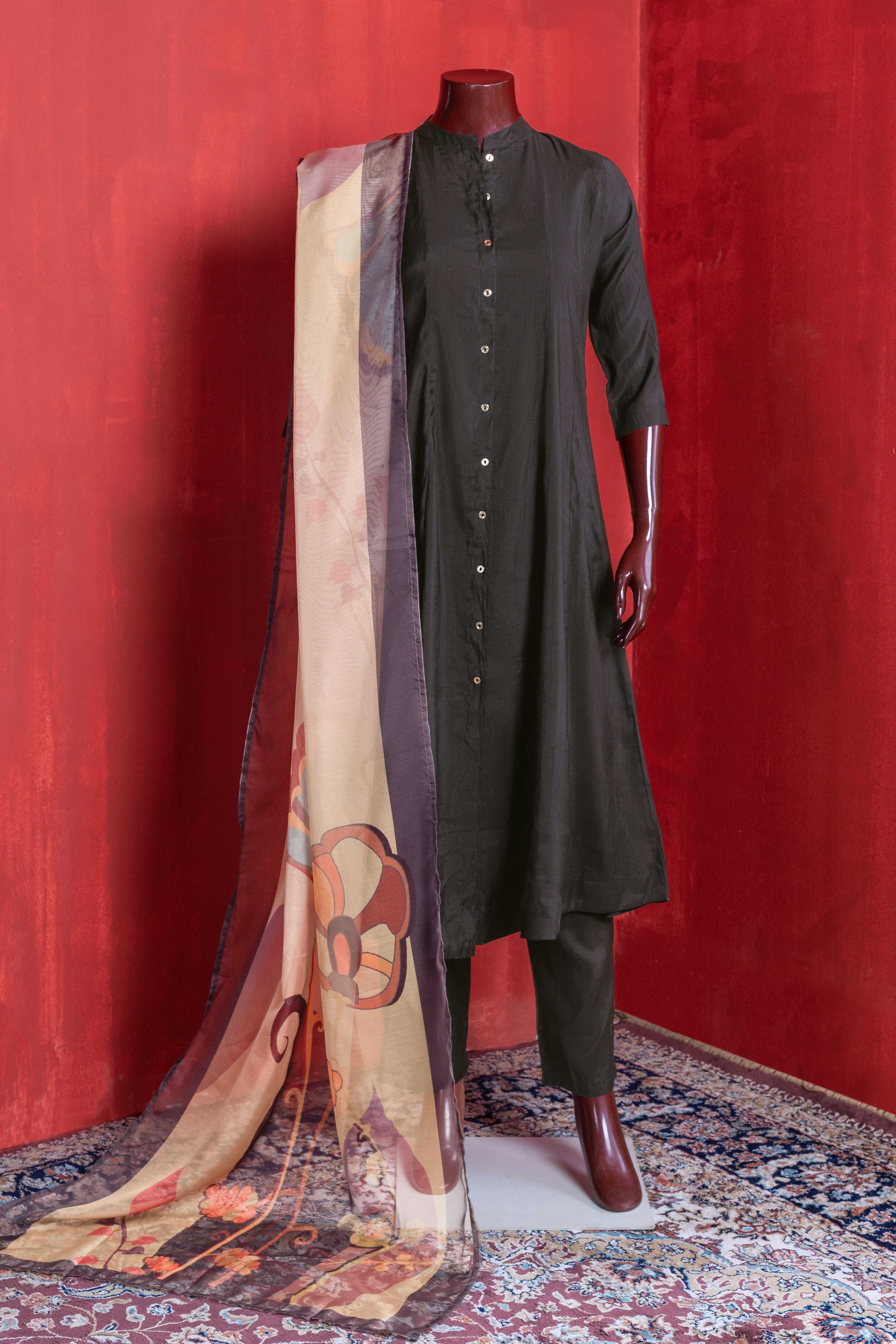 Roze Soft Silk Suit Set