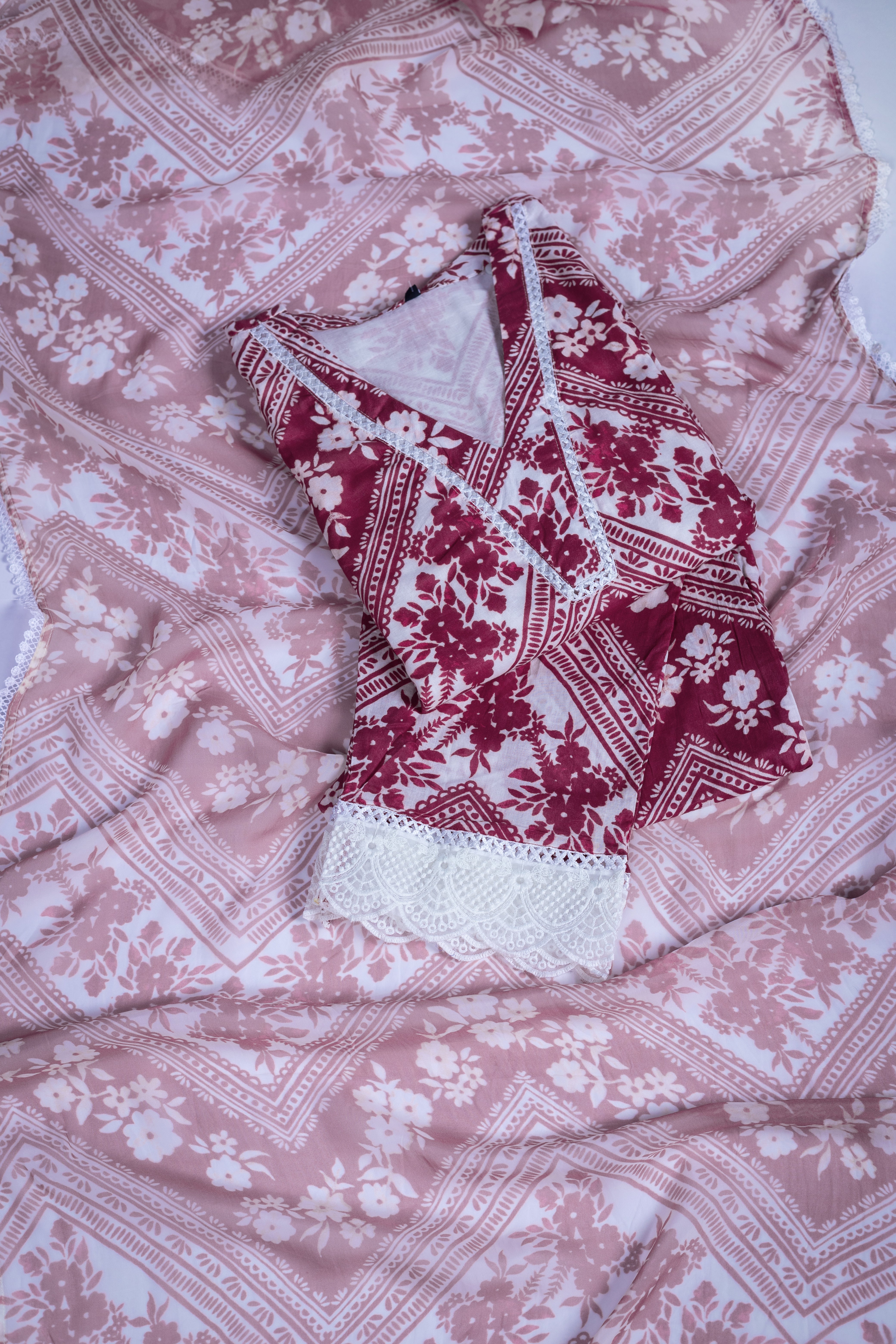 Roze Pink Printed Suit Set