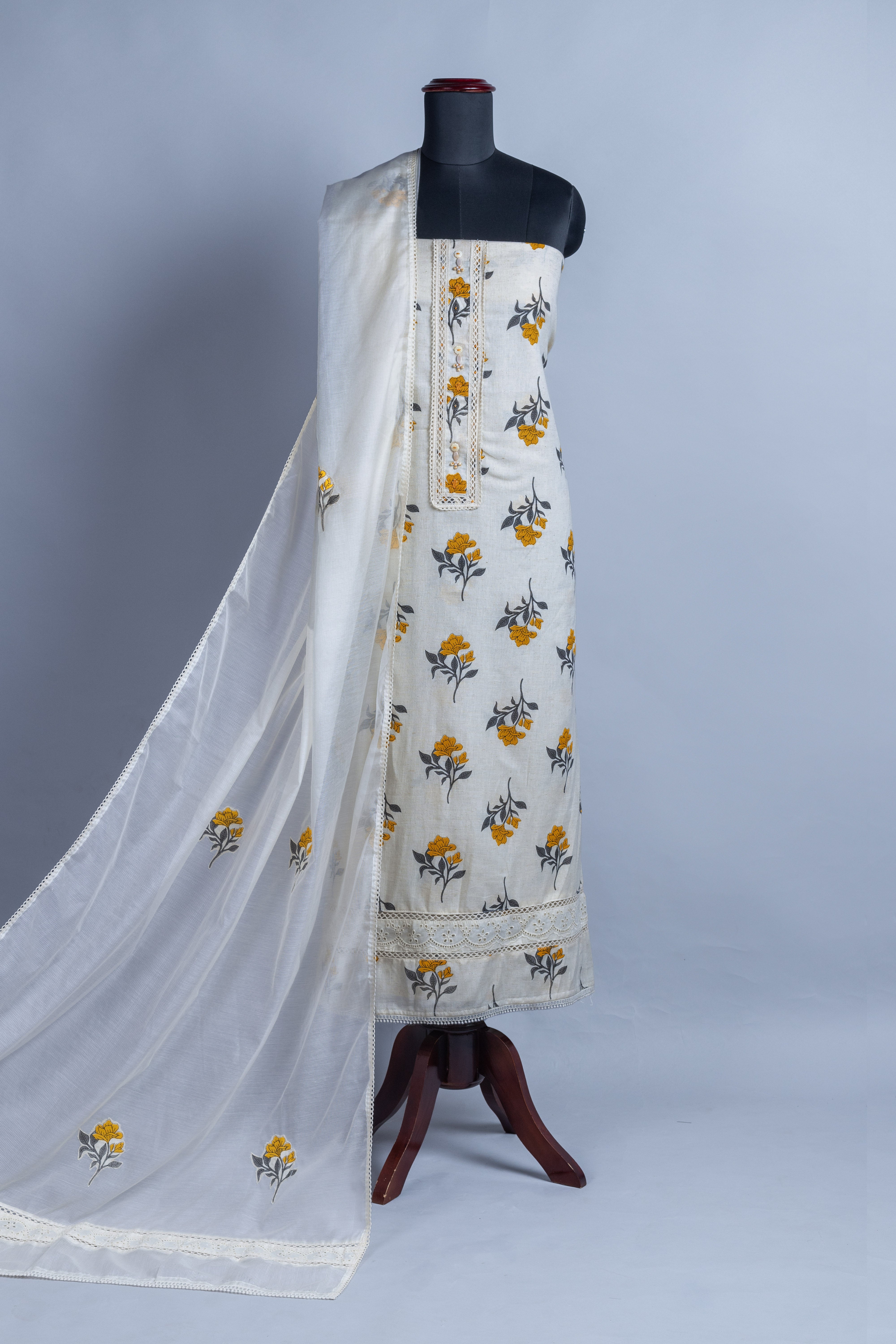 Afreen Cotton Fabric Unstitched Suit Set