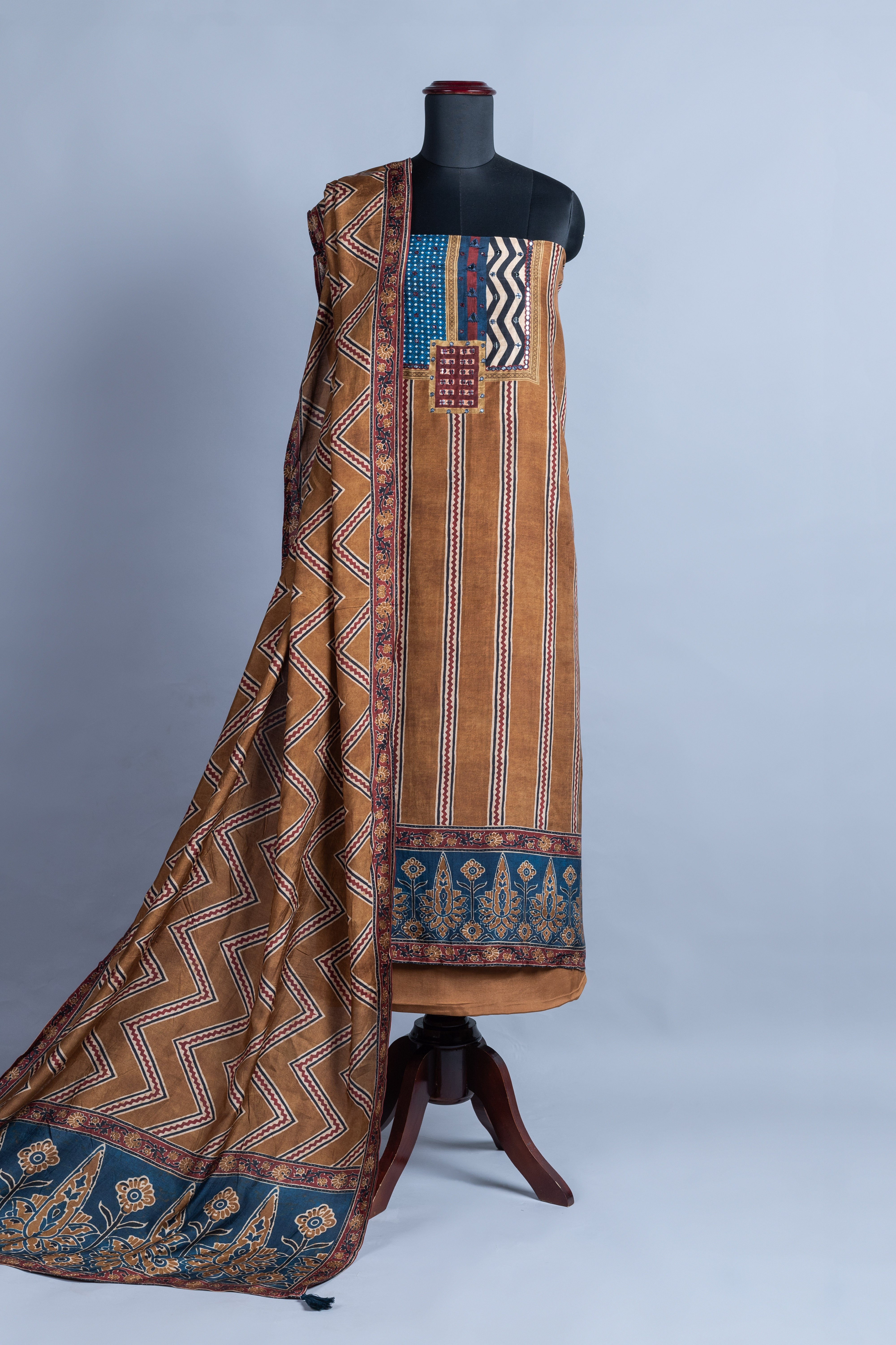 Roze Mustard Mirror Work Muslin Unstitched Suit Set