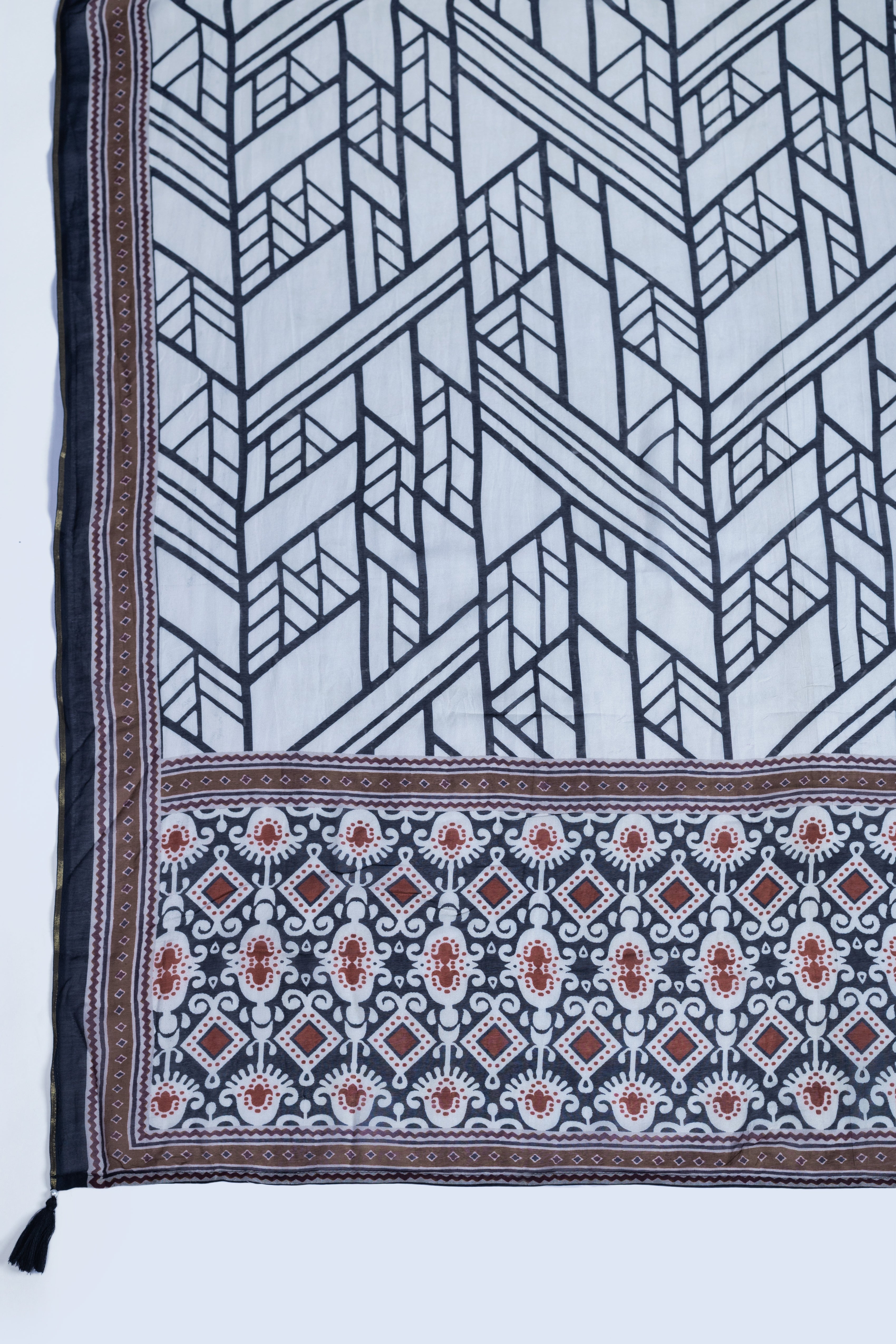 Roze Black & White Muslin Suit Set