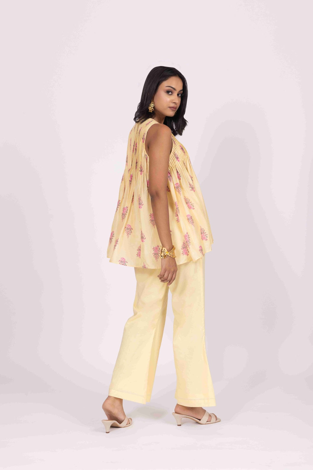 Pakhi Sterling House