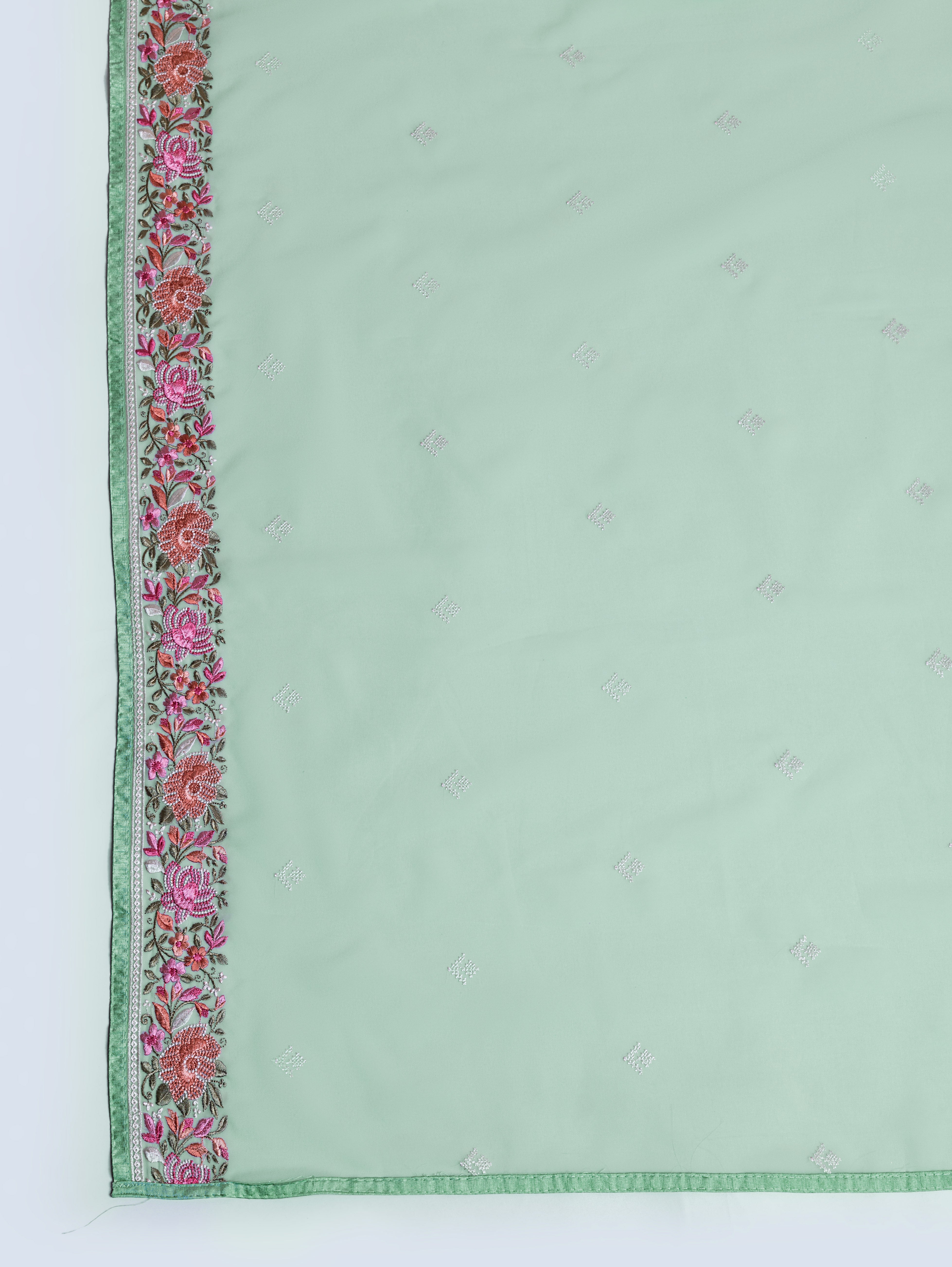 Luxe	Georgette Blend