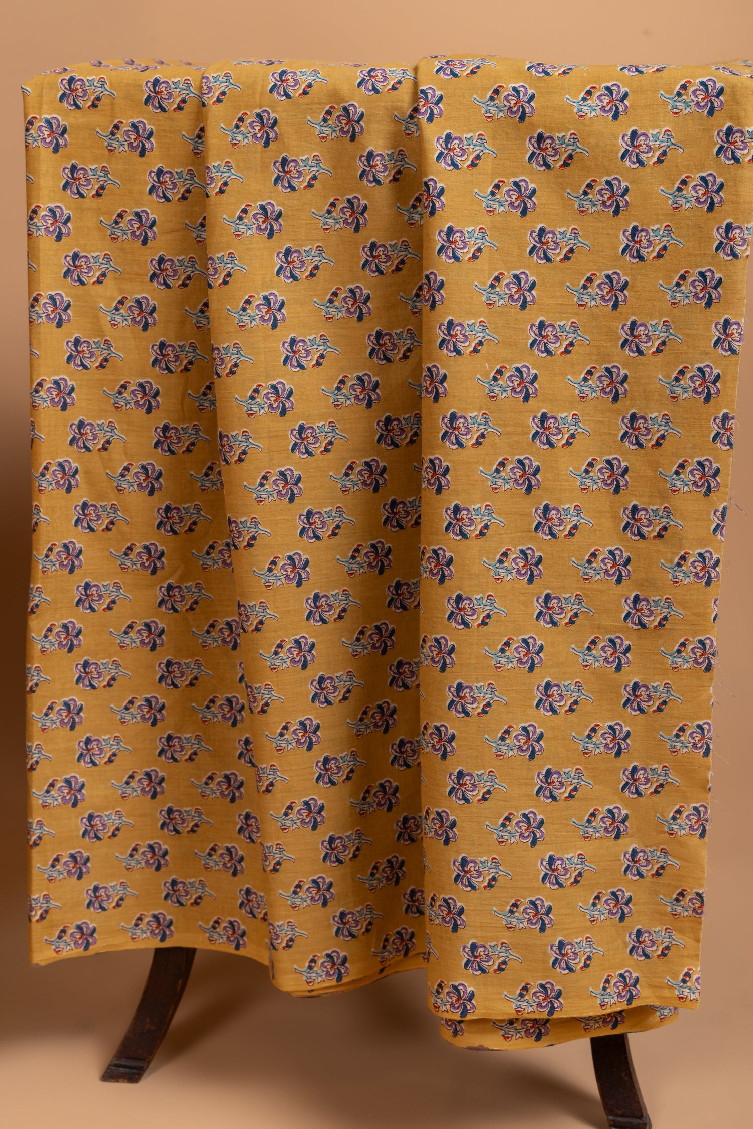 Roze Mustard-Yellow Unstitched suit set