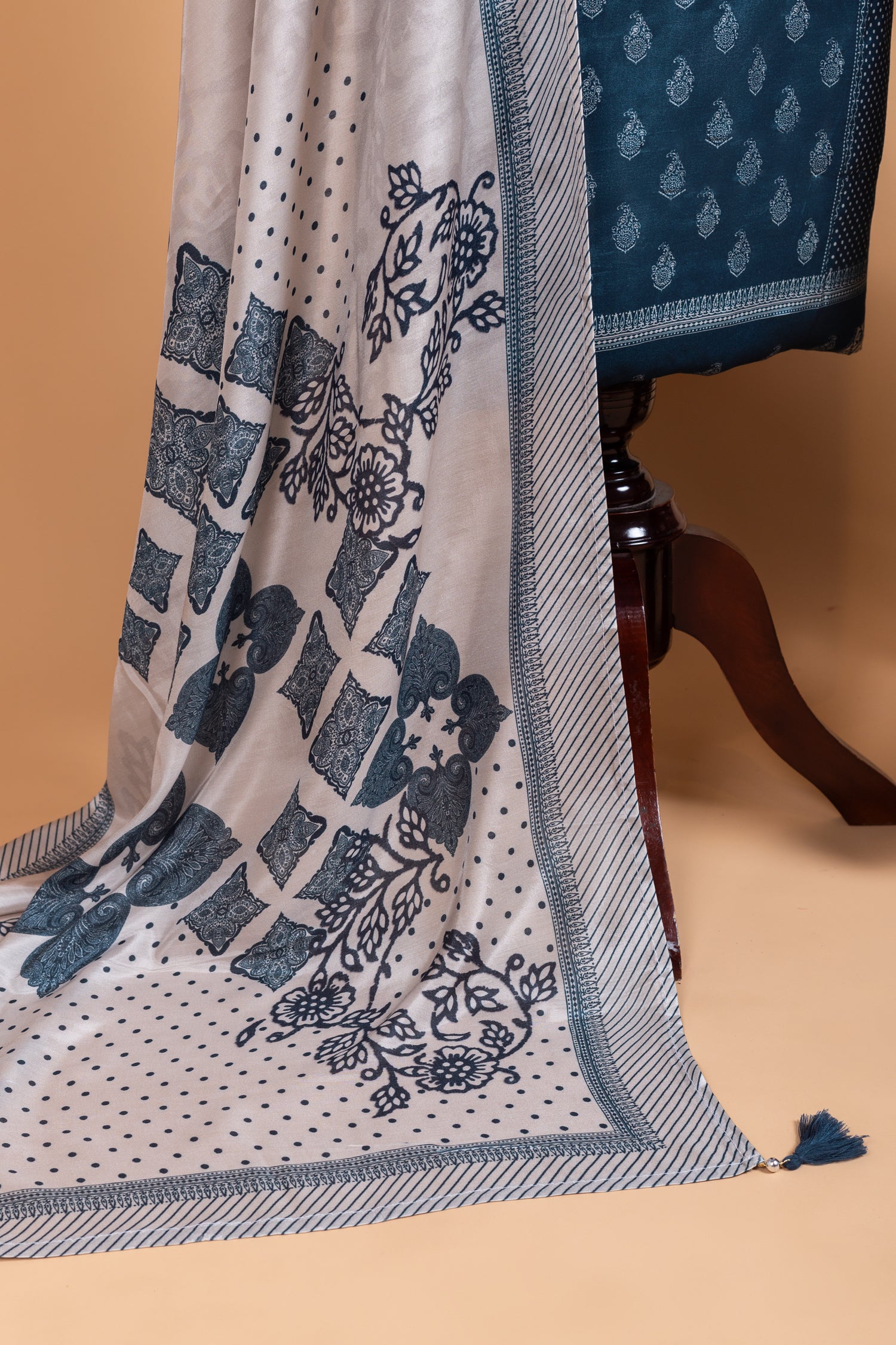 Luxe Blue  Muslin Unstitched suit