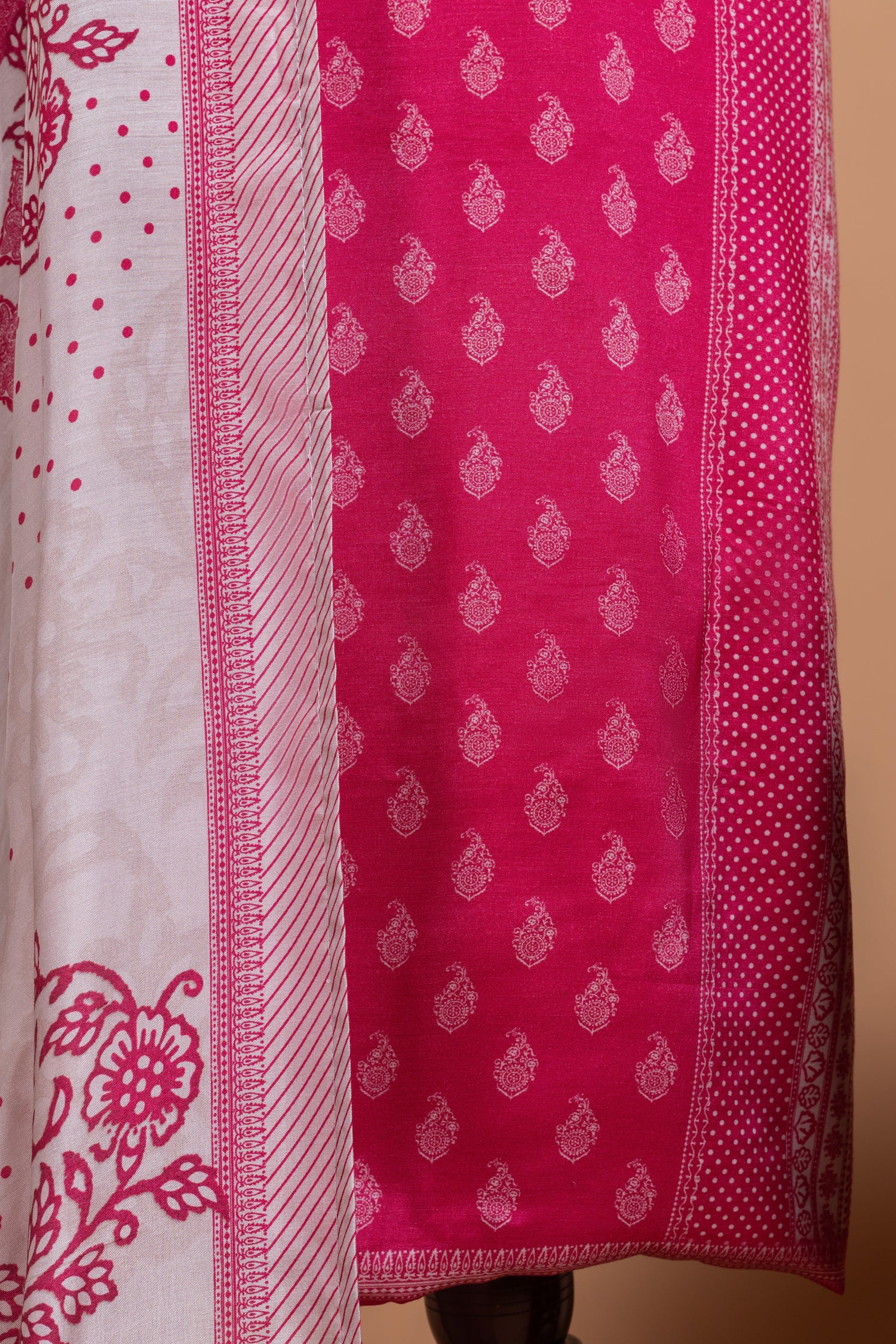Luxe Fuschia Pink   Muslin Unstitched suit