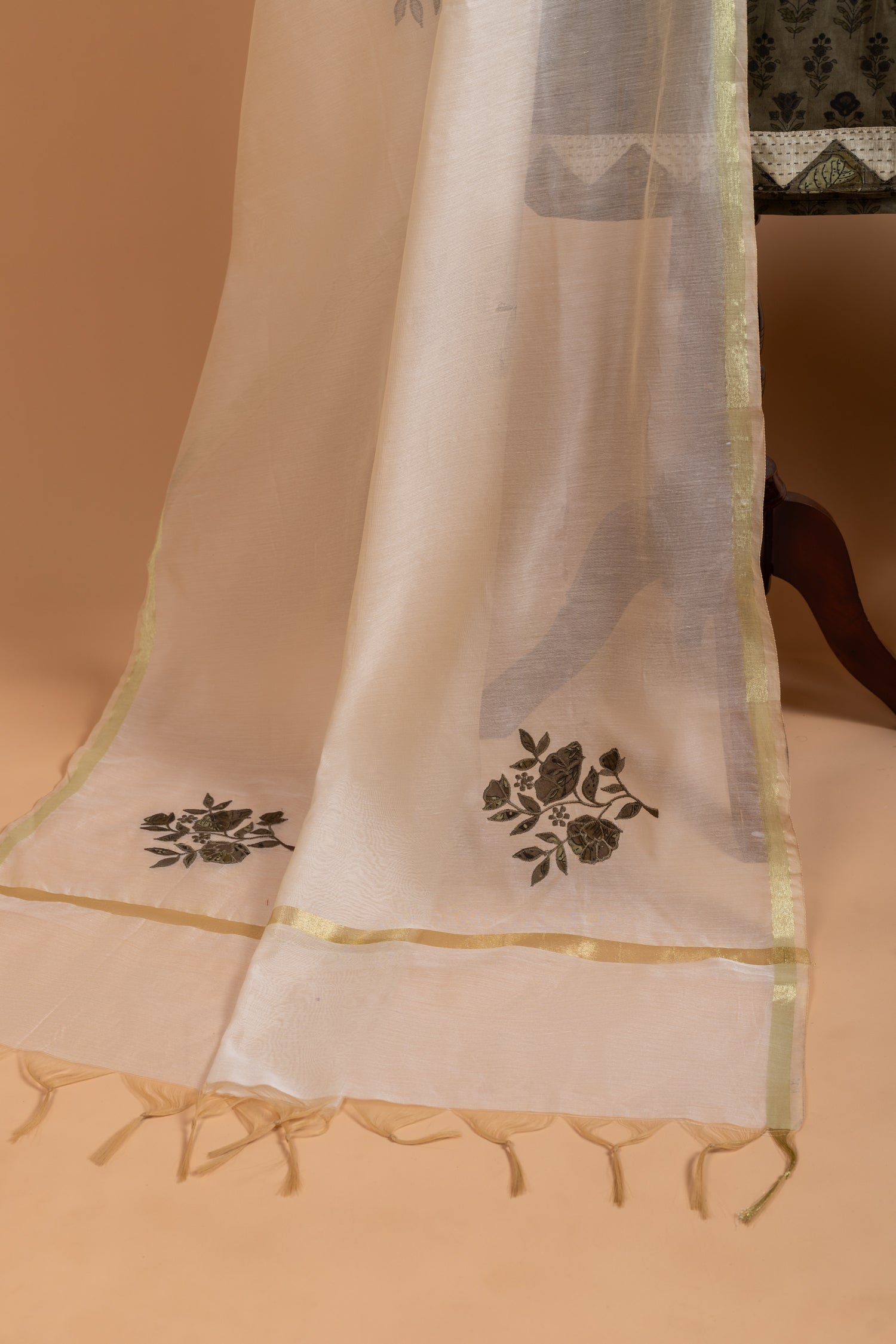 Roze Olive Green Cotton Unstitched suit set