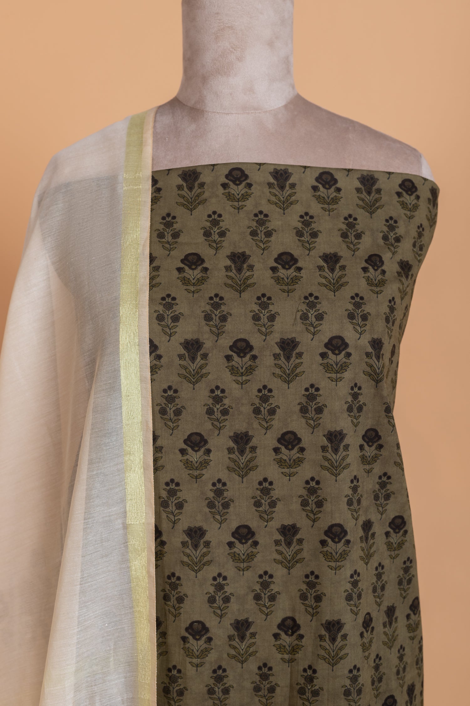 Roze Olive Green Cotton Unstitched suit set