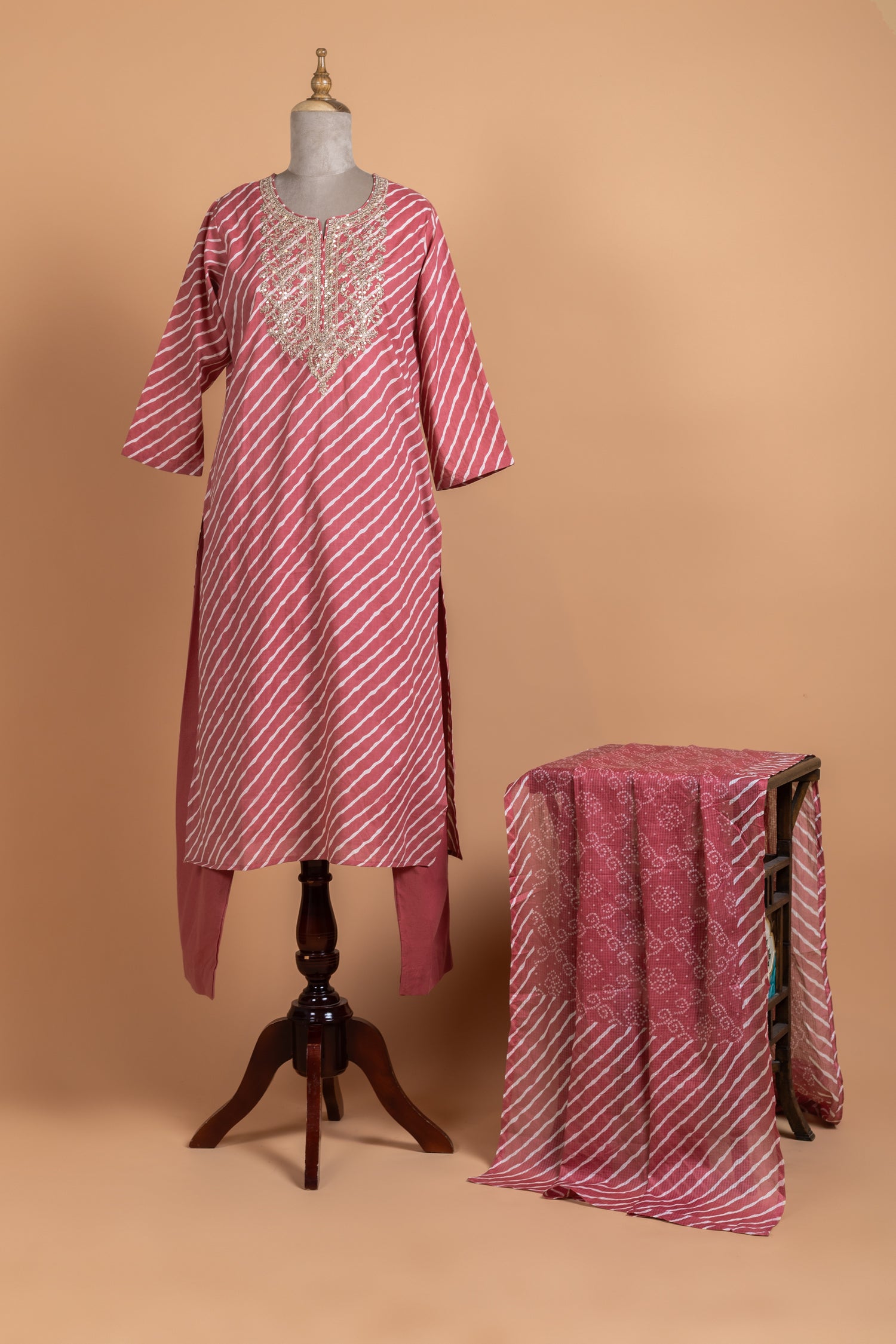 Anokhi Pink Bandhani Cotton Readymade Set
