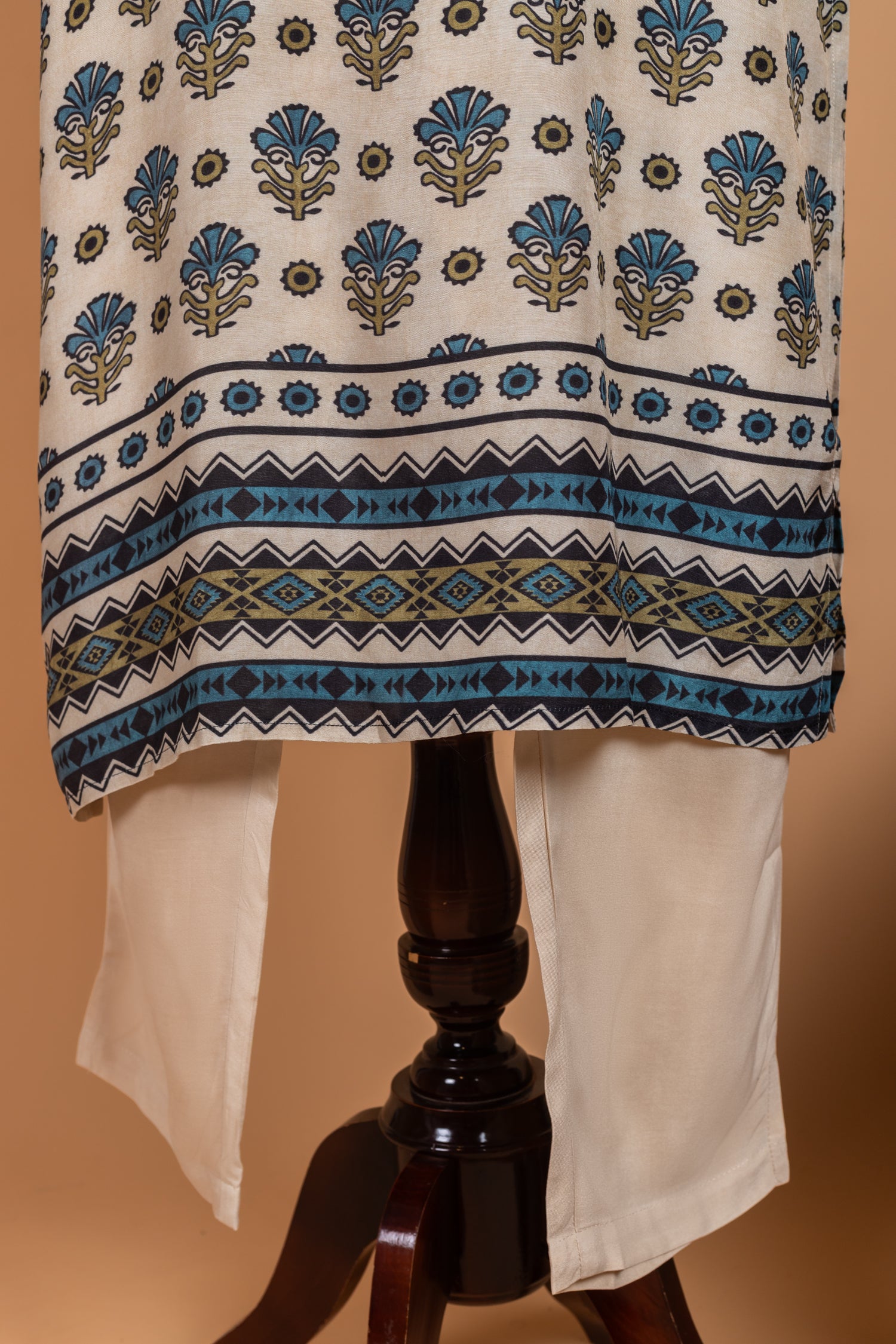 Anokhi Ivory Muslin Readymade Set