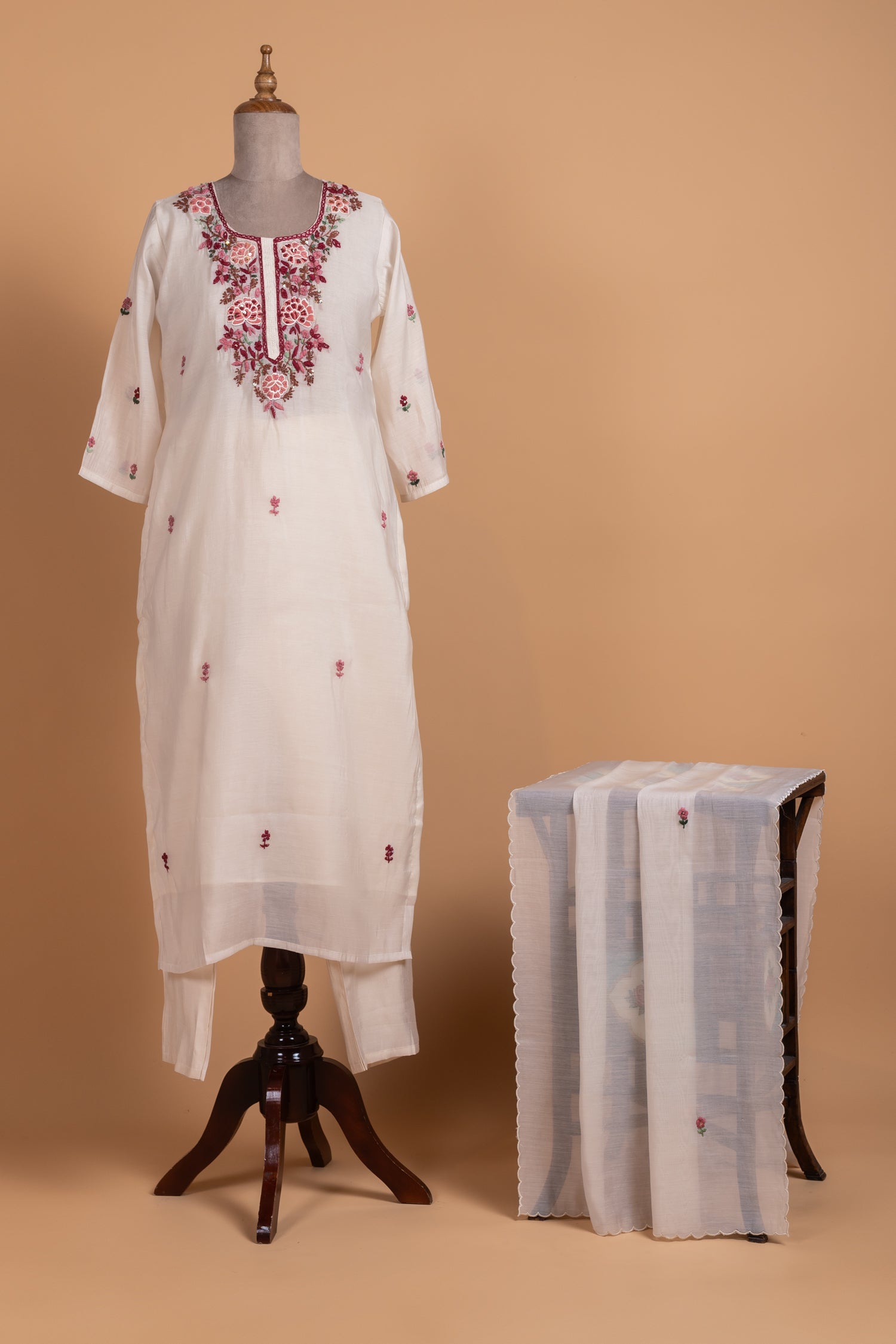 Roze Off-White Readymade set