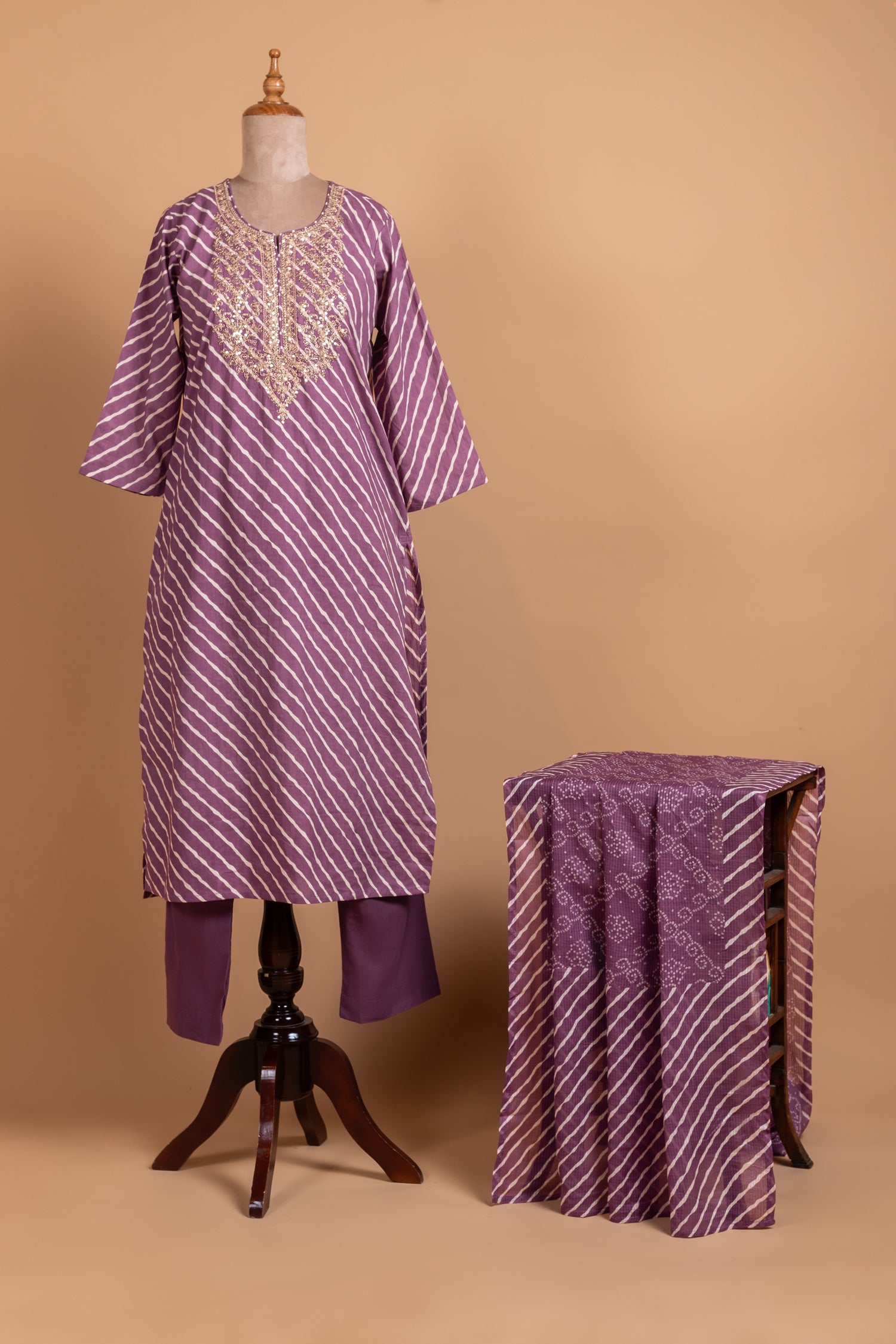 Anokhi Purple Bandhani Cotton Readymade Set