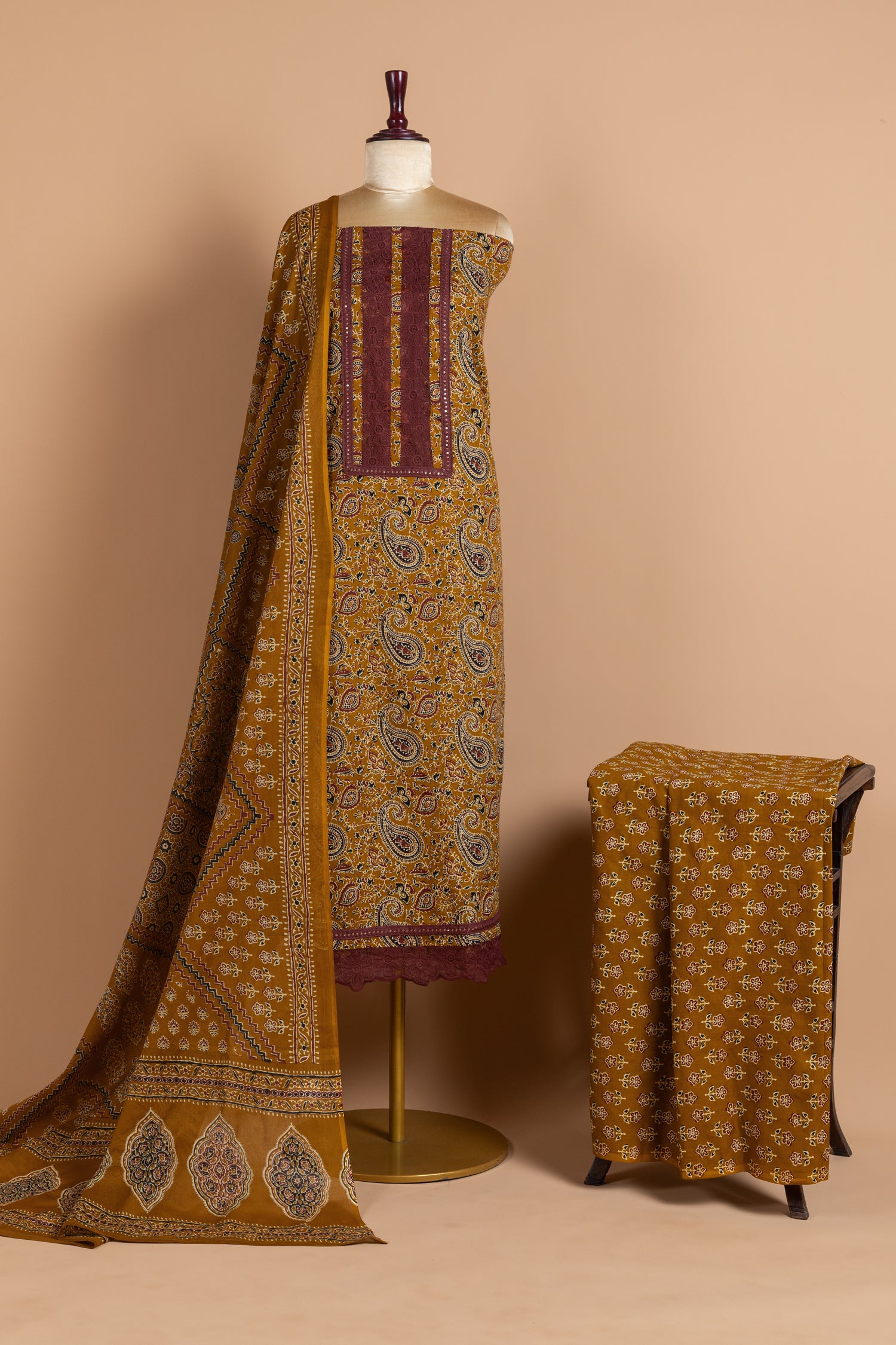 Roze Soft Cotton Golden Unstitched Suit Set