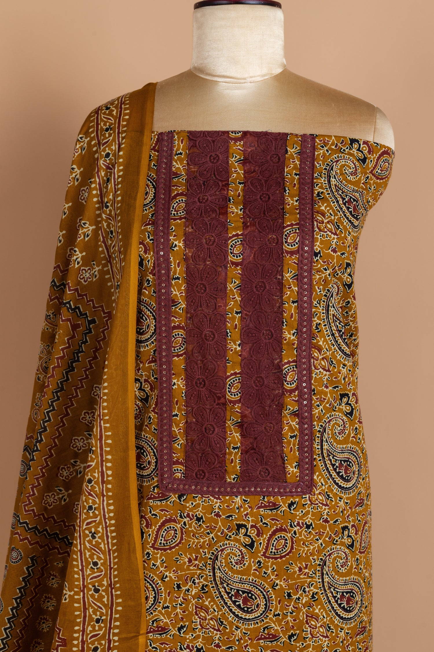 Roze Soft Cotton Golden Unstitched Suit Set