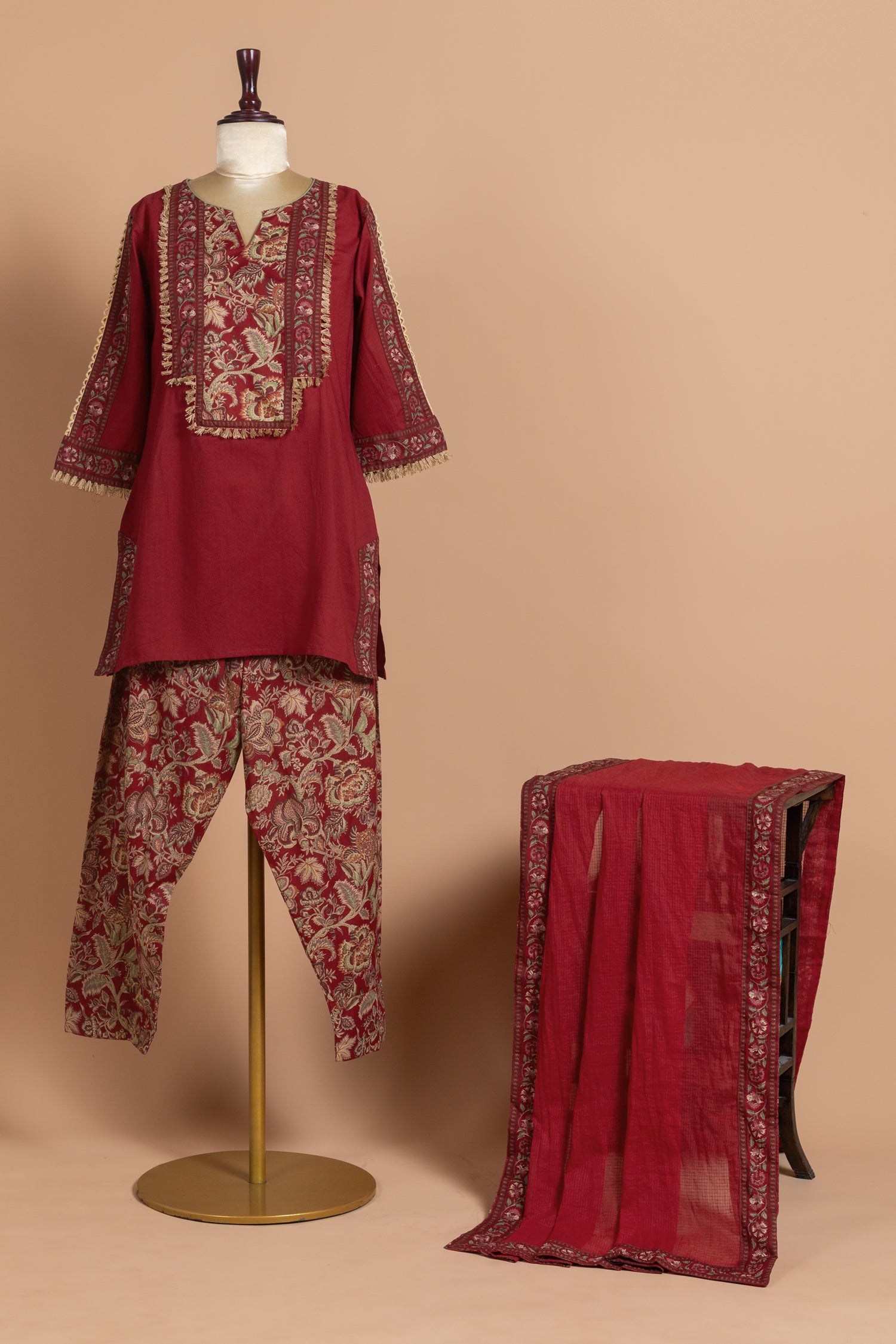 Afreen Red Cotton Readymade Set