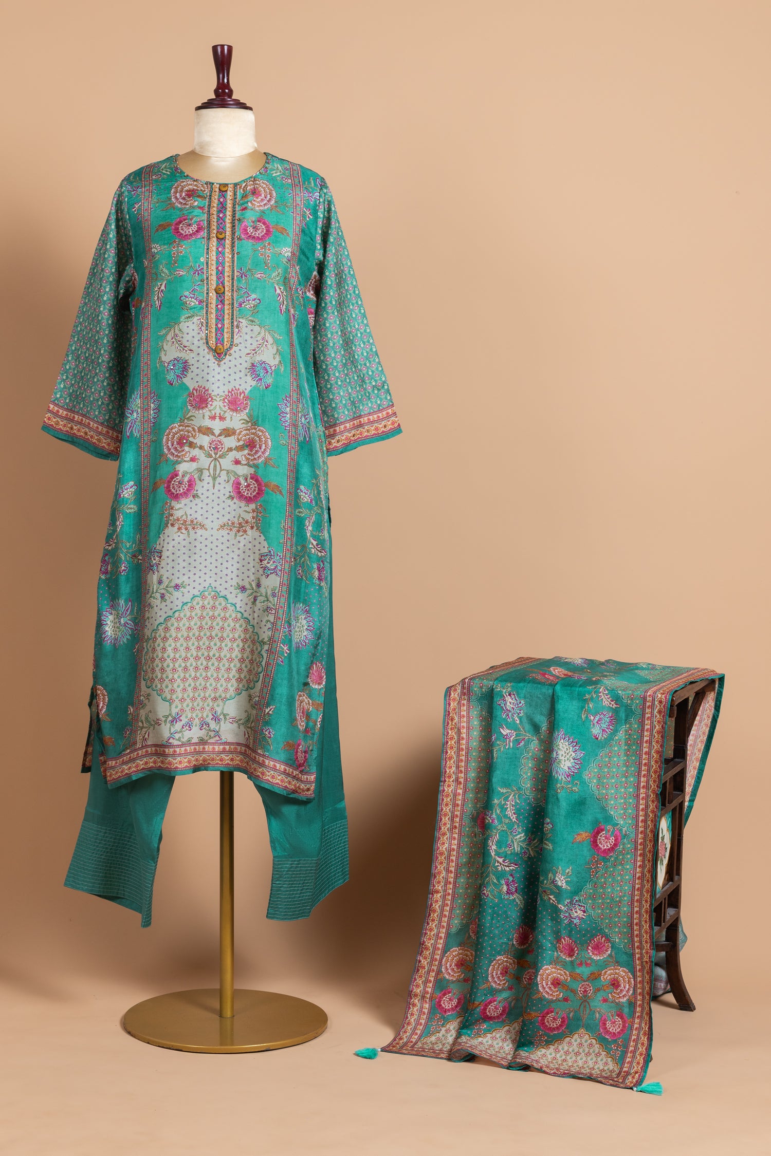 Luxe Muslin Light Green Readymade Set