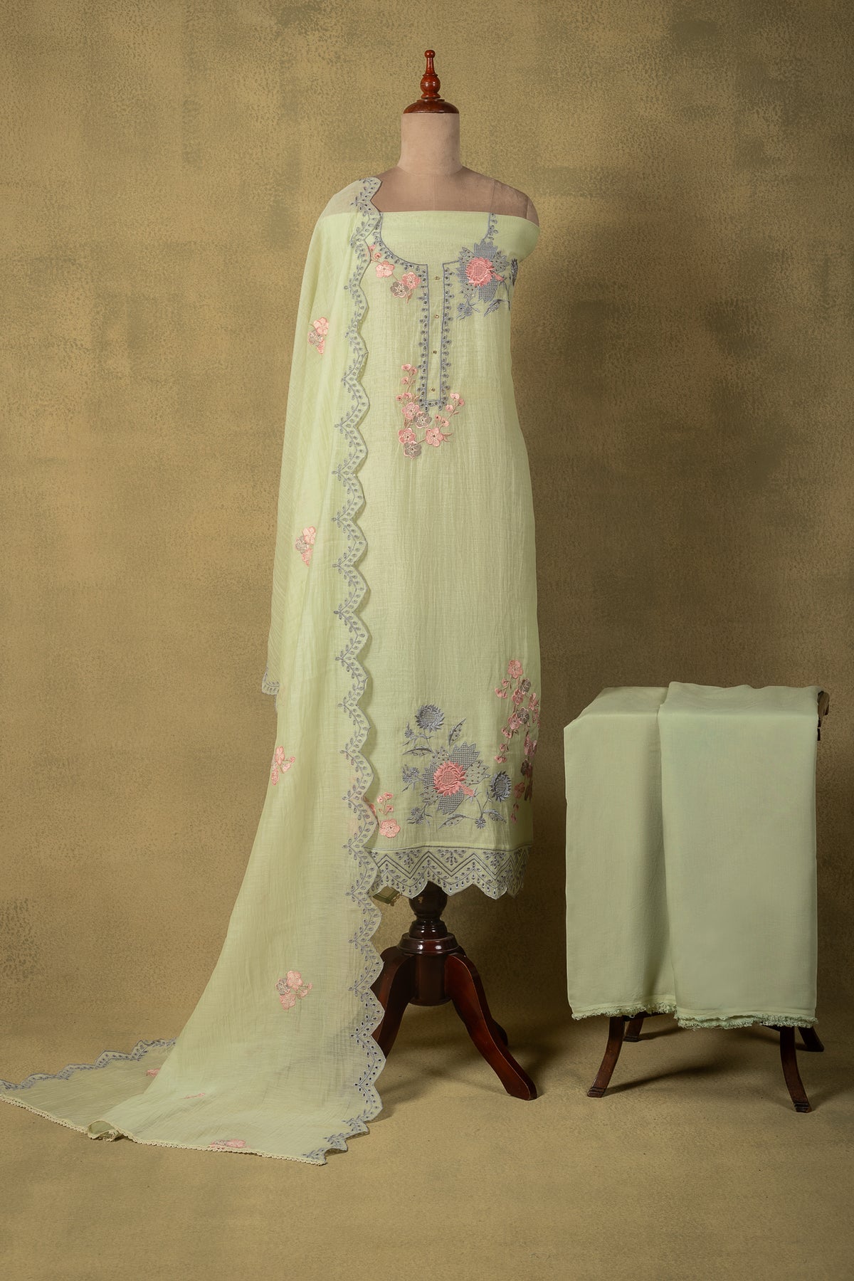 Pista Green Floral Embroidered Mul Unstitched Suit