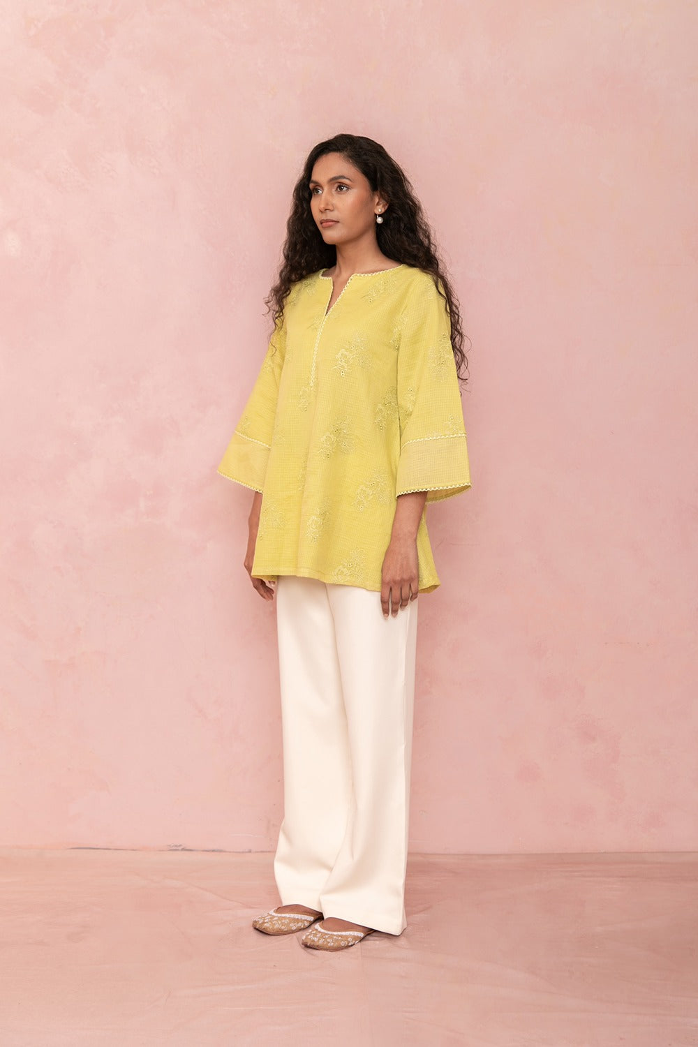 Ishra Top Sterling House