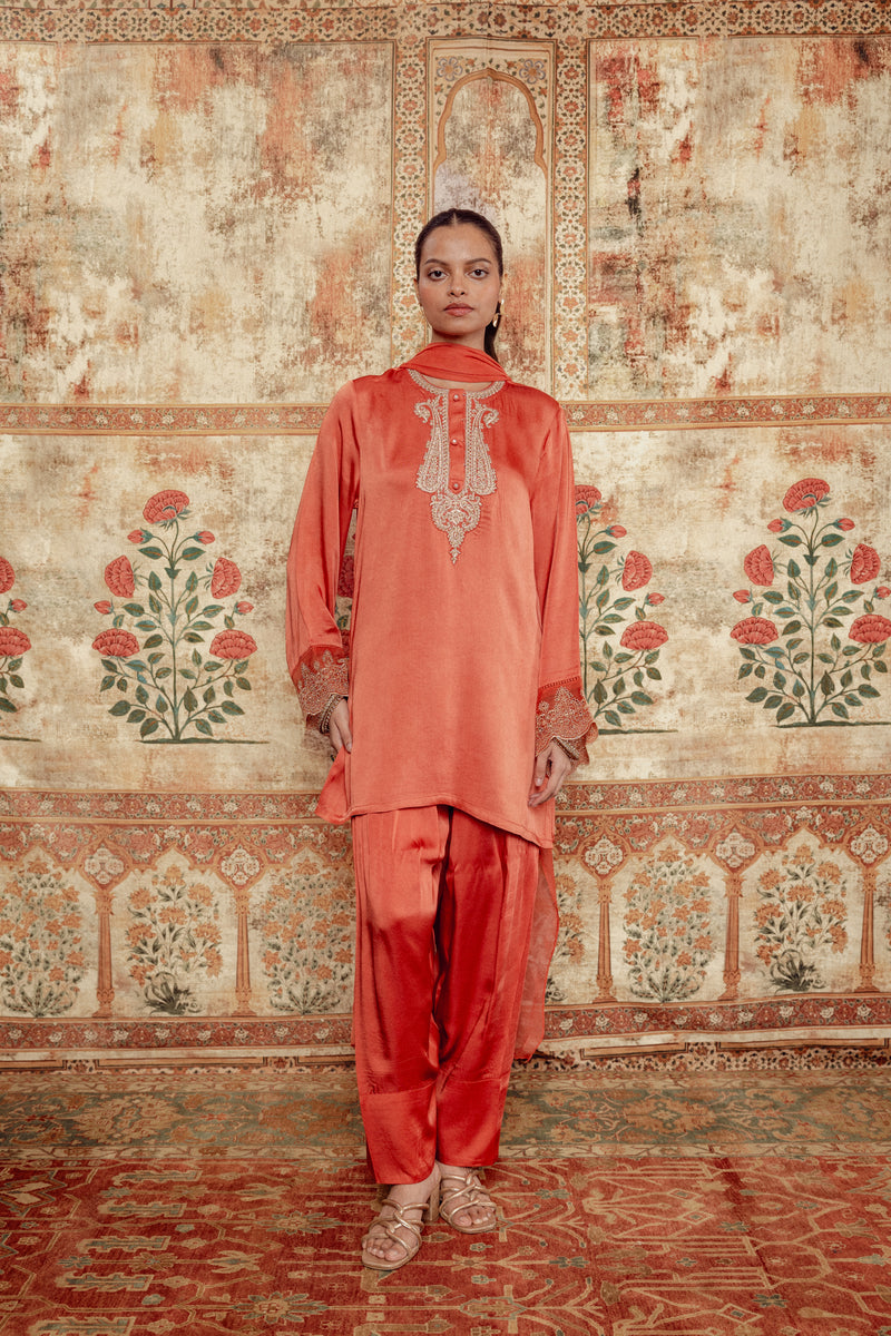 Arsheya - Rust Sterling House