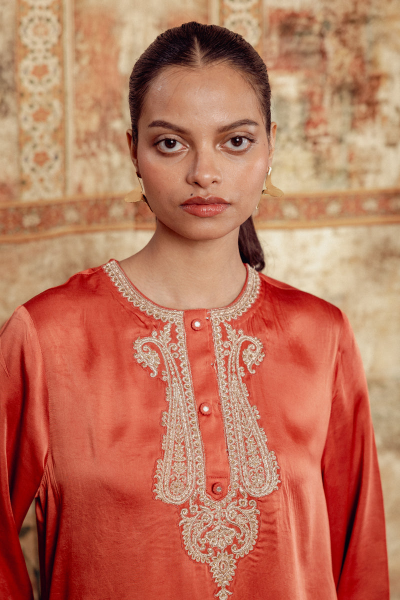 Arsheya - Rust Sterling House