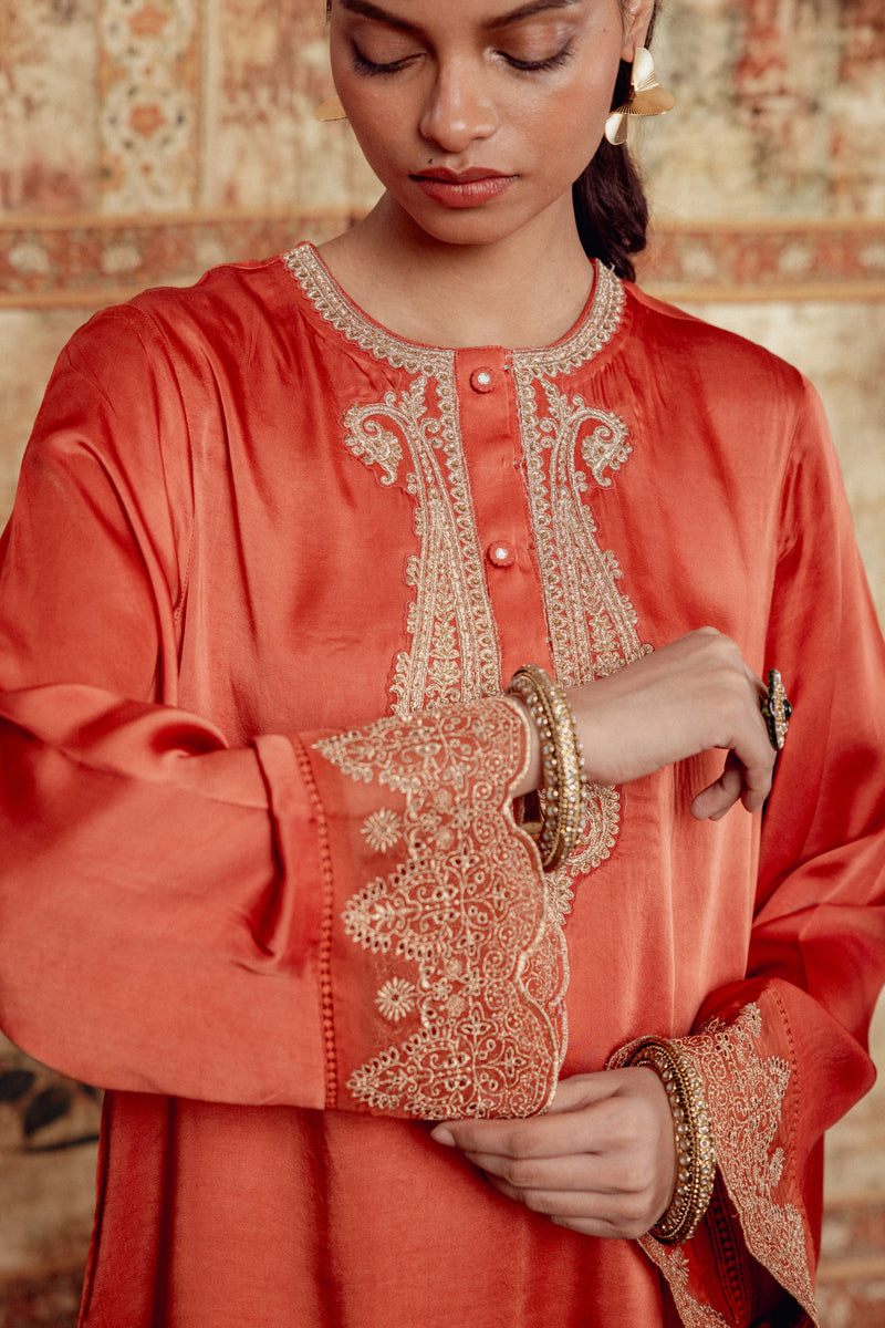Arsheya - Rust Sterling House
